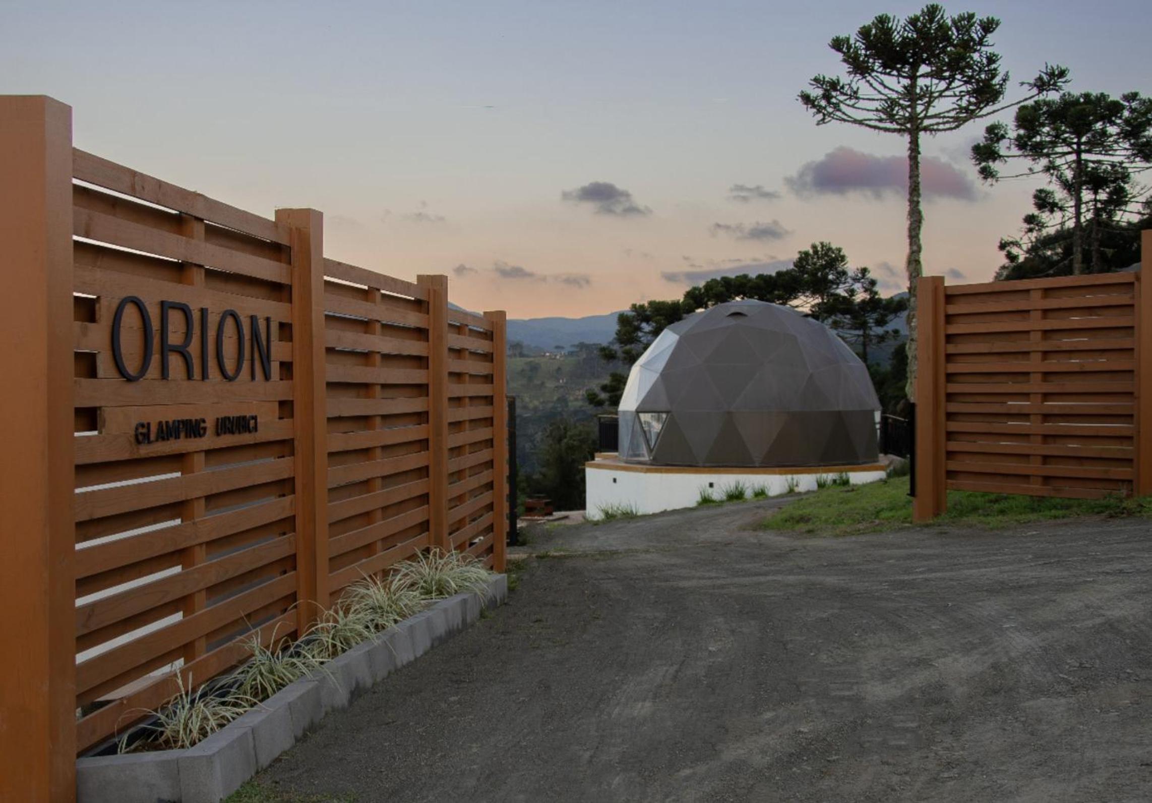 Orion Glamping Hospedagem Domo Geodésico em Urubici