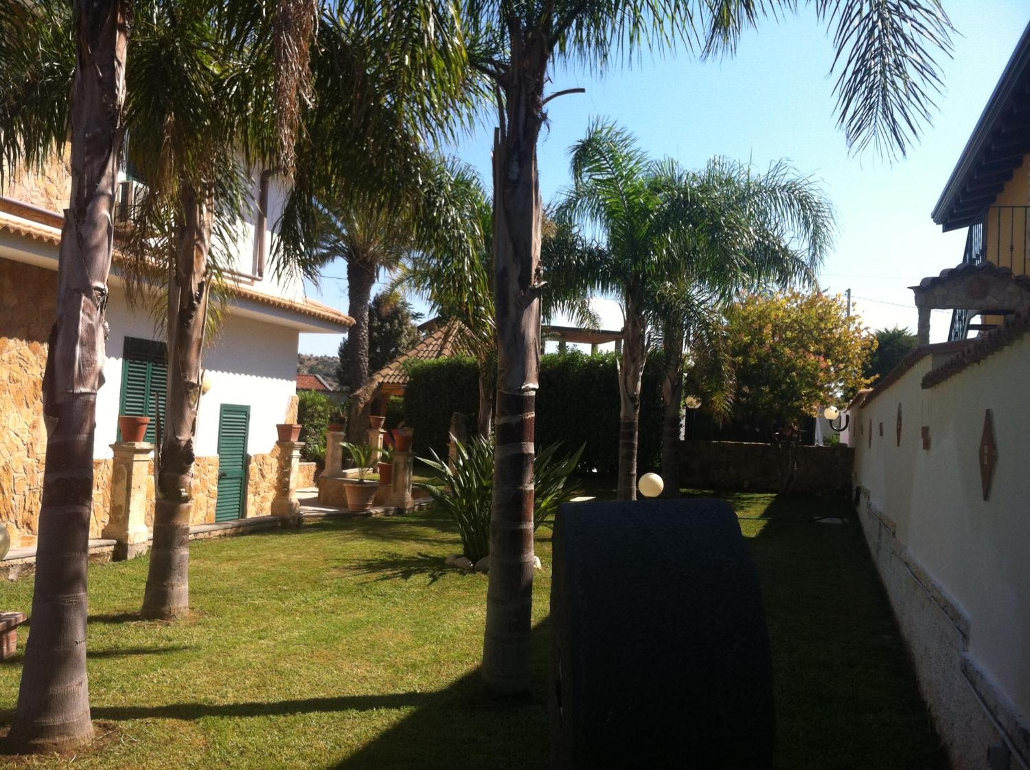 Photo 62