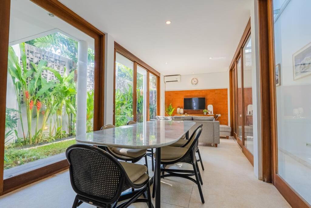 Alba house 4BR Villa with private pool by SooBali
