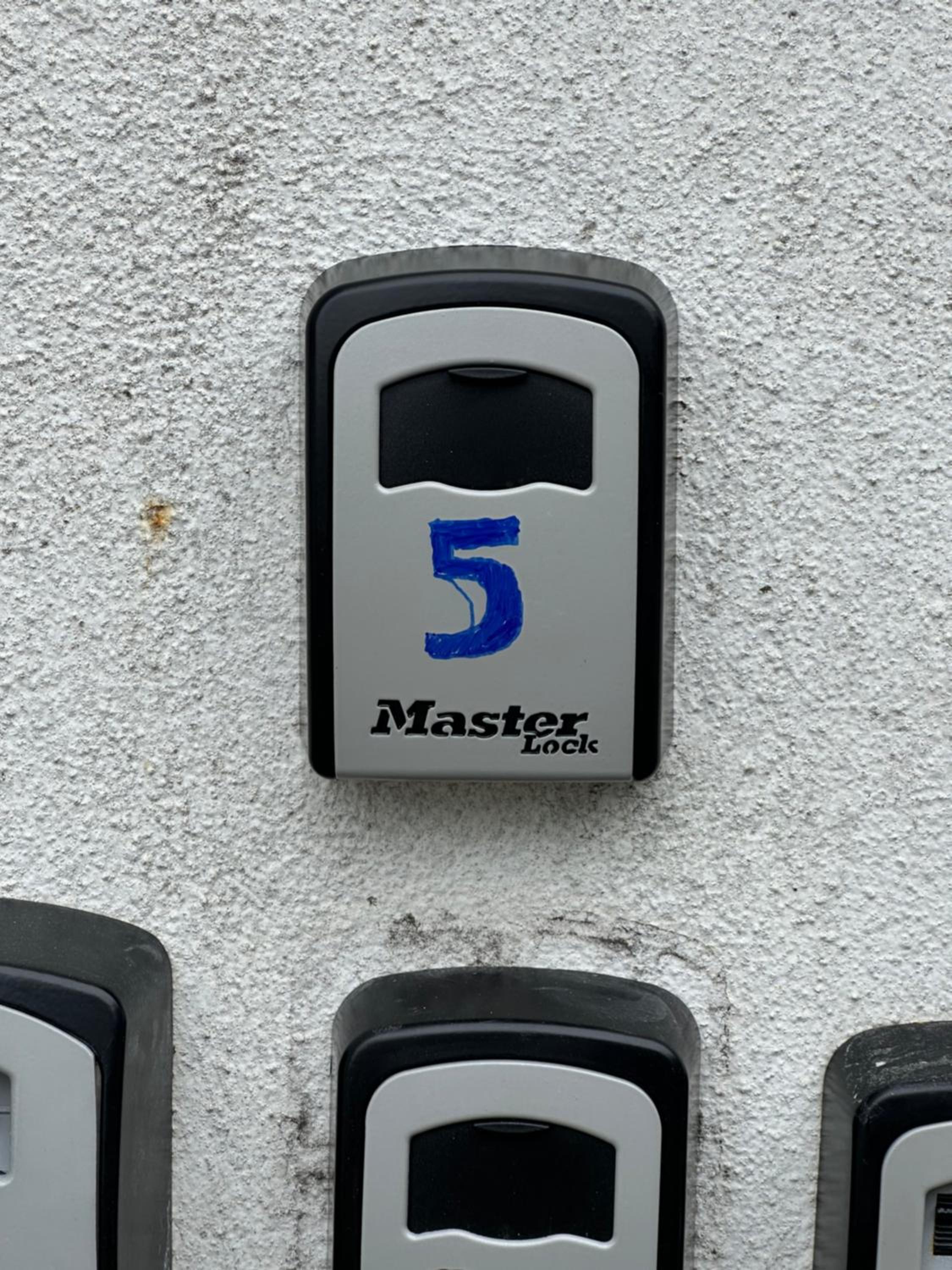 Photo 36