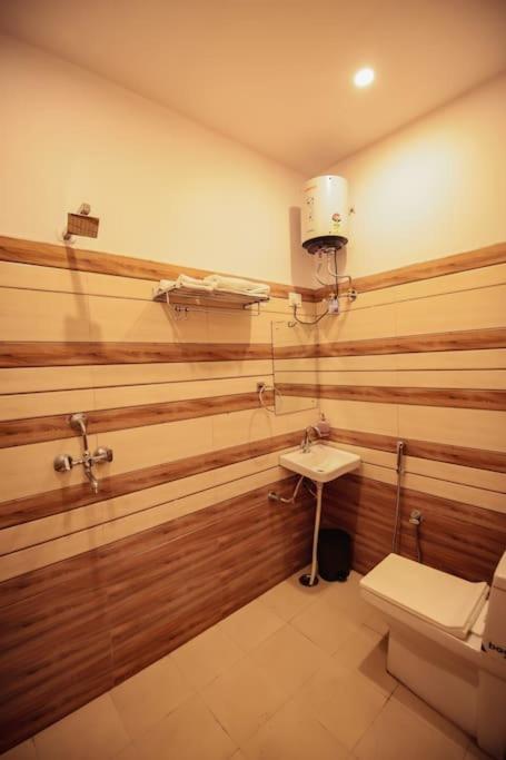 Photo 47