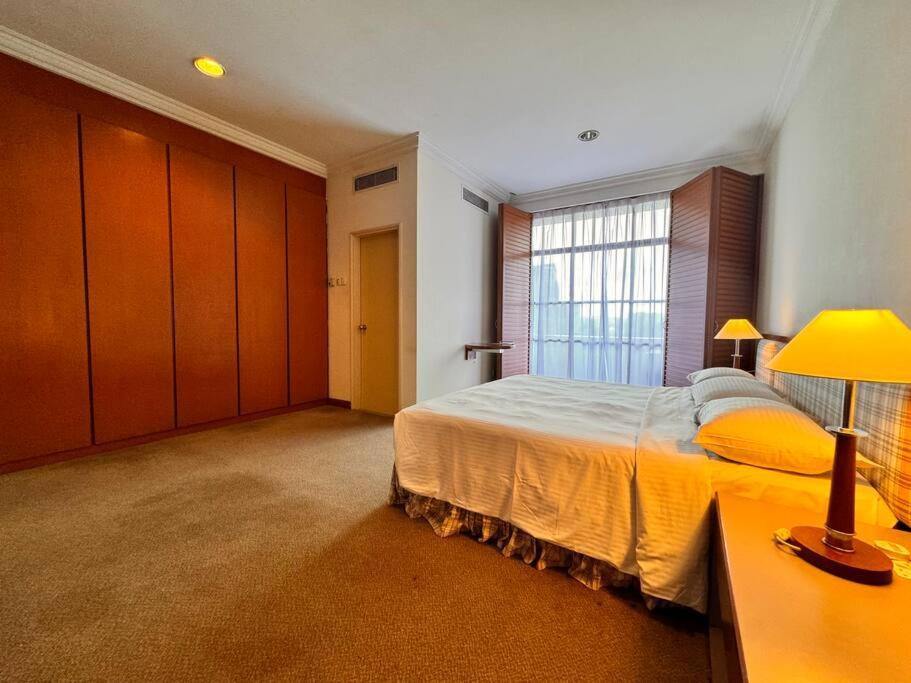 8Min Jalan Alor Pavillion Petaling St 3B3B 1-6Pax
