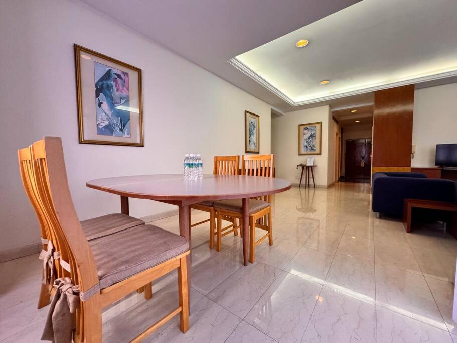 8Min Jalan Alor Pavillion Petaling St 3B3B 1-6Pax