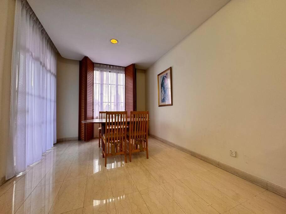 8Min Jalan Alor Pavillion Petaling St 3B3B 1-6Pax