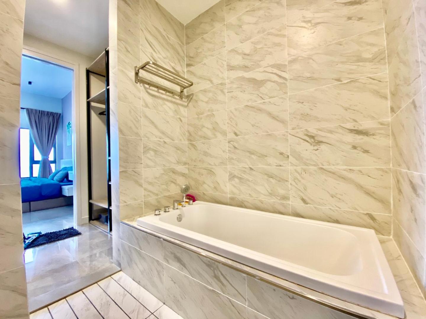 MW Imperio Residence 2Bedroom Suites With Private Bath Tub