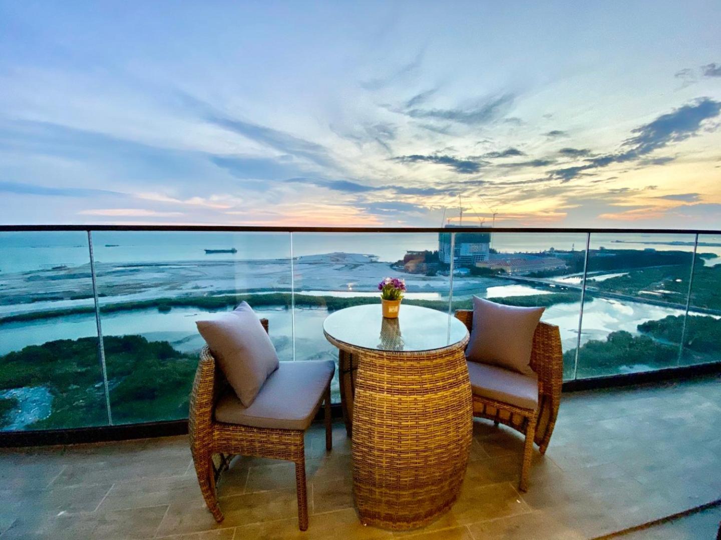 MW Imperio Residence 2Bedroom Suites With Private Bath Tub