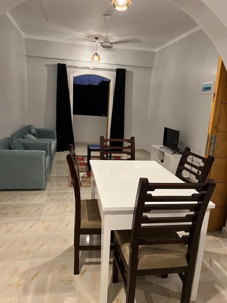 Lemon Tree apartments luxor