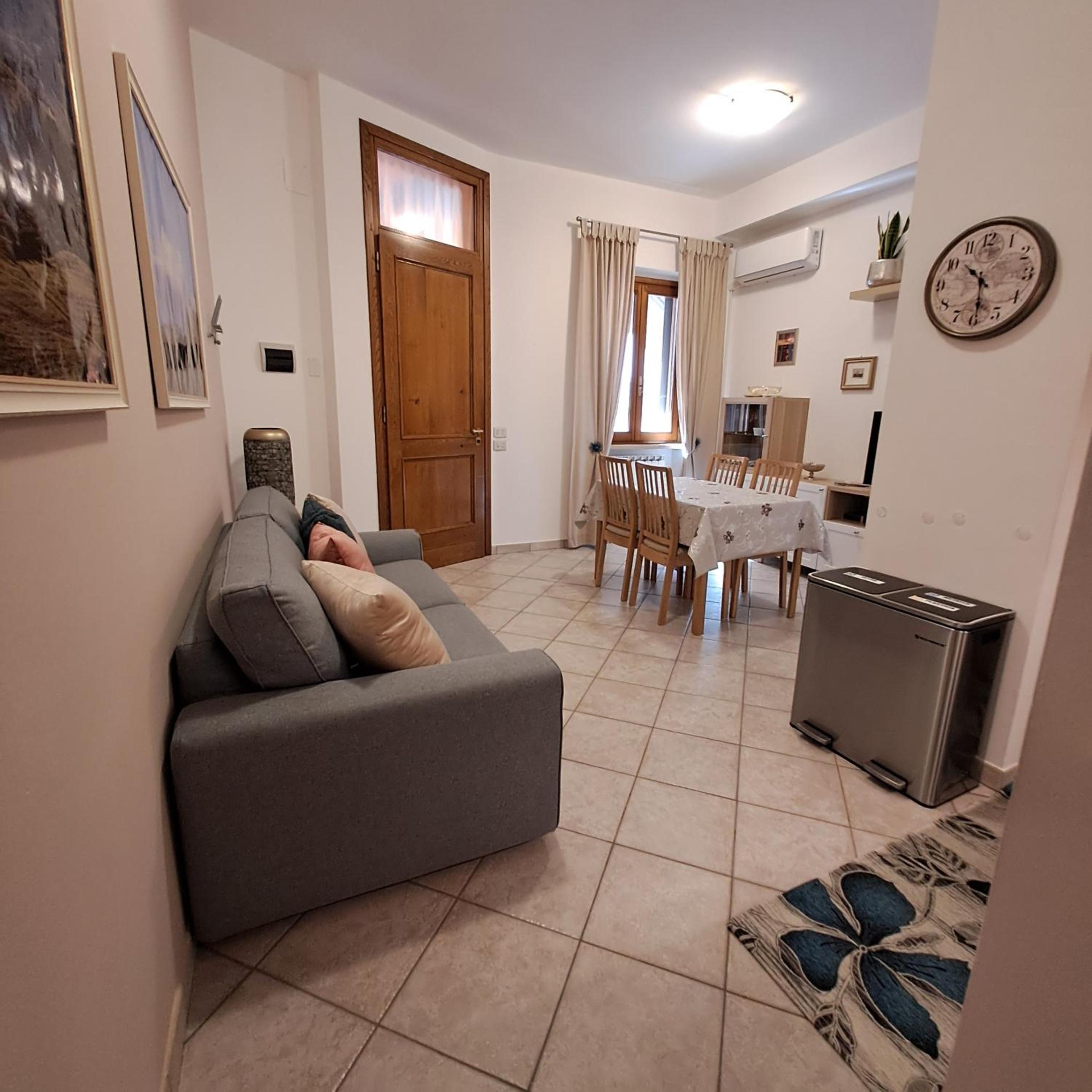 Cirillino Apartament