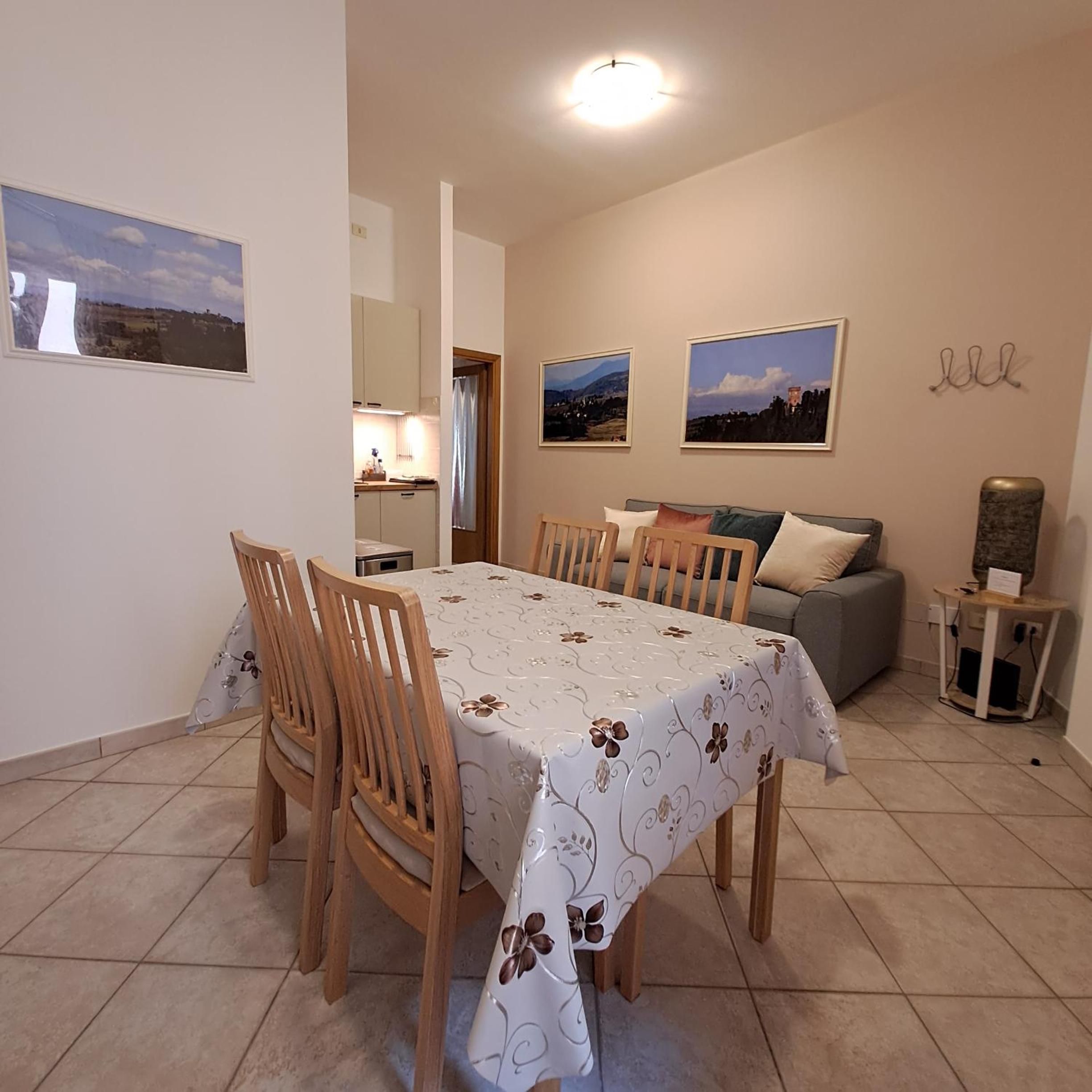 Cirillino Apartament