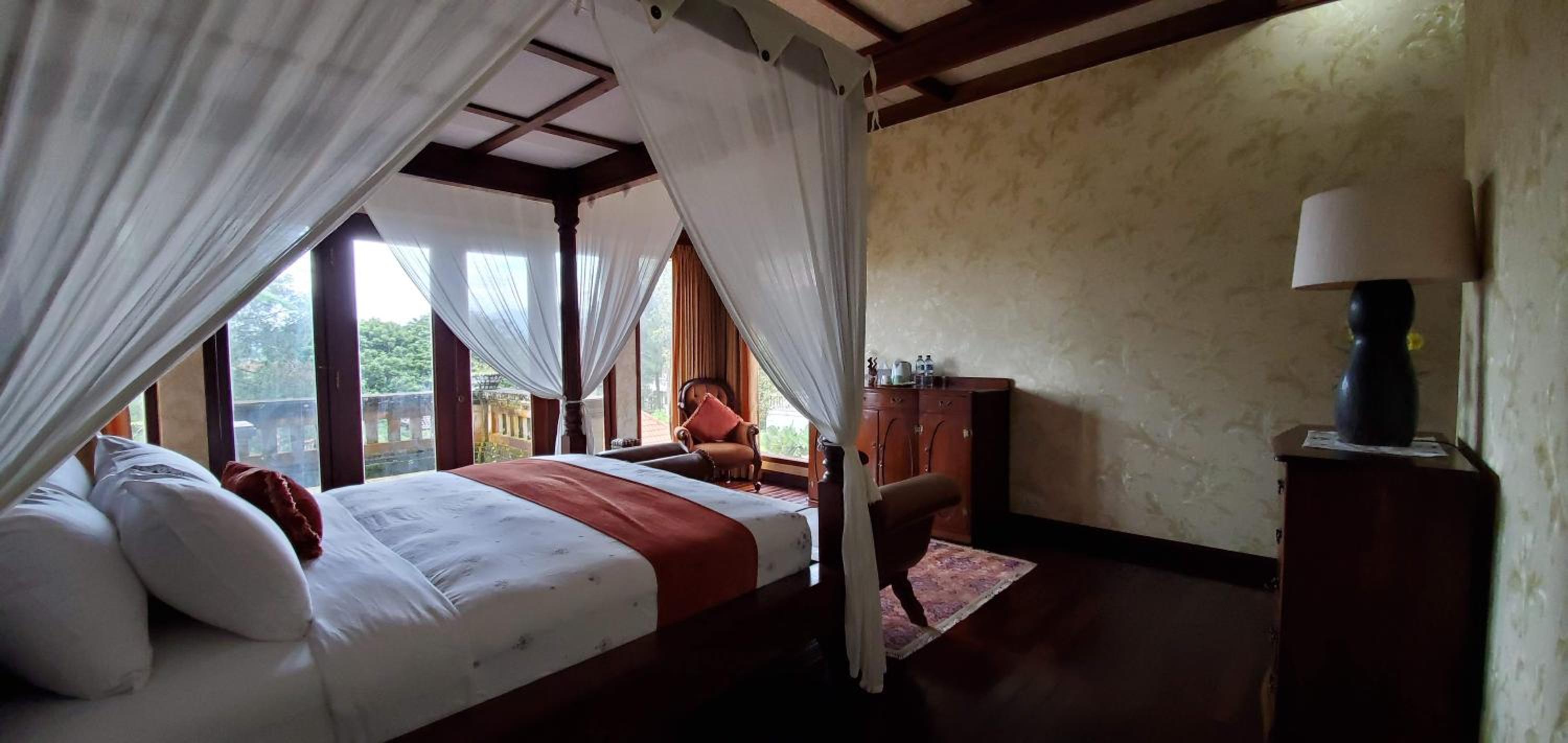 Balinese Villa in Berastagi
