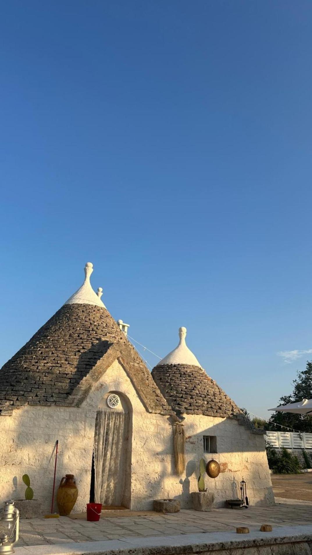 Trulli di Mamma Mari' by STHEY view 3