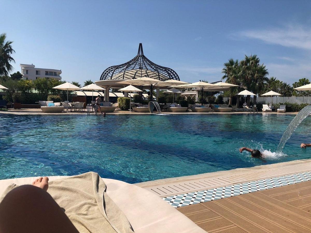 Ground floor Studio in Golem Next to Hotel Flower self check in 100m to beach