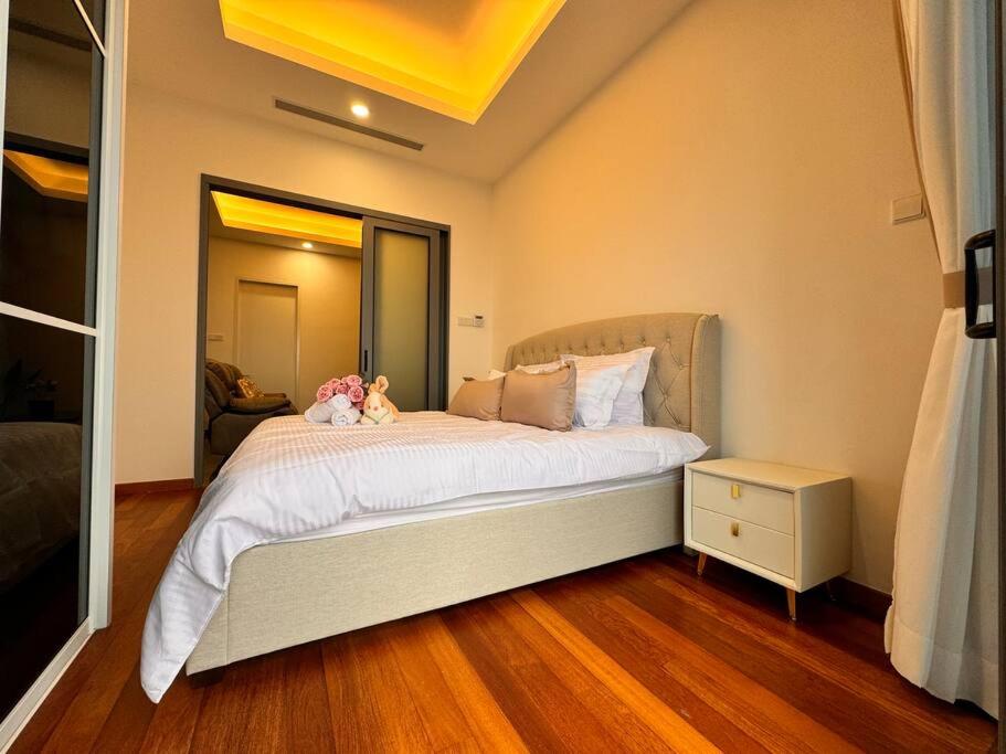 KLCC 3Min Luxury 1-4Pax 1 Parking Royce Residence