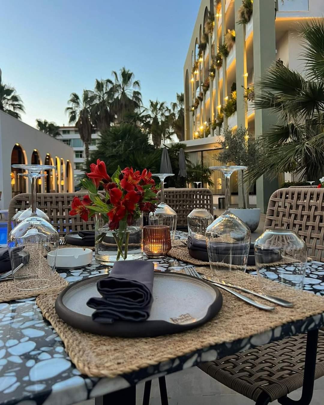Ground floor Studio in Golem Next to Hotel Flower self check in 100m to beach