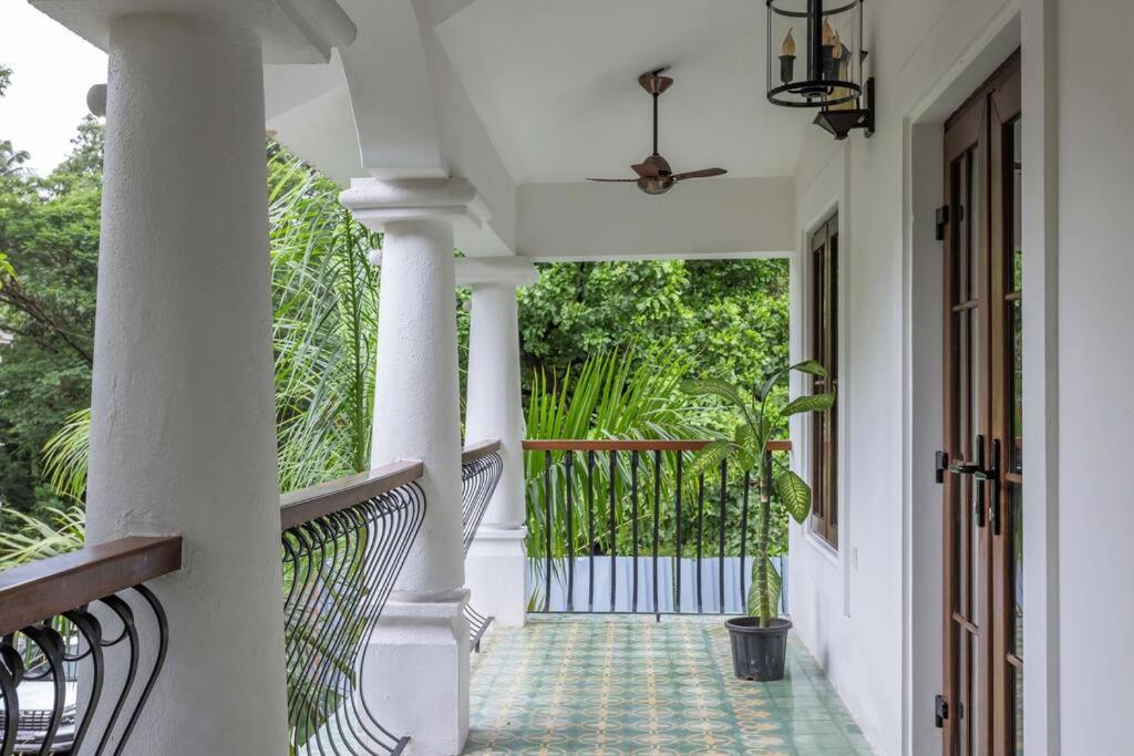 Casa Dolce Vita 4 bed villa with a pvt pool in North Goa view 3