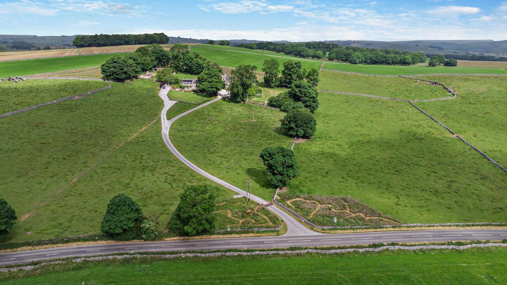 Bolehill Farm Cottages view 3