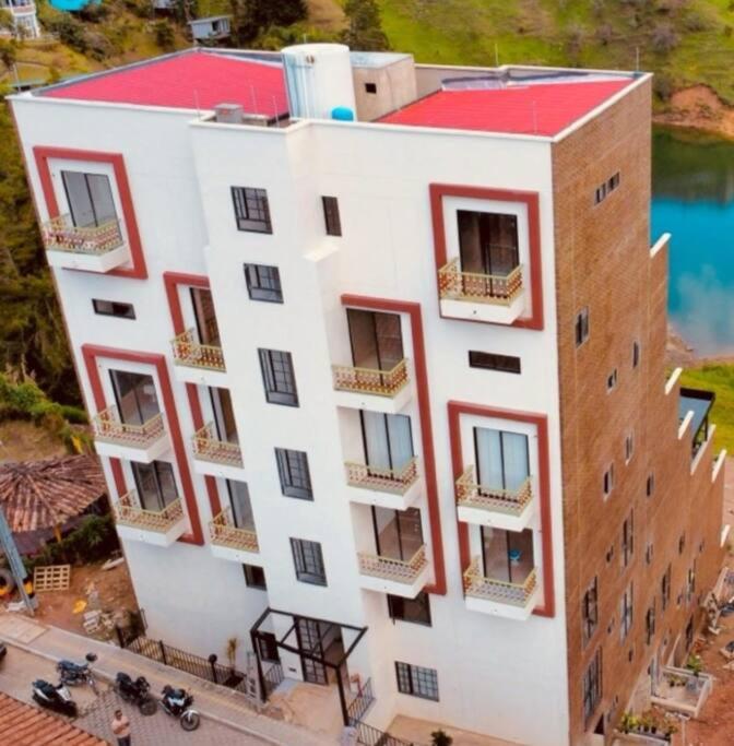 Brisa Del Lago - Guatape