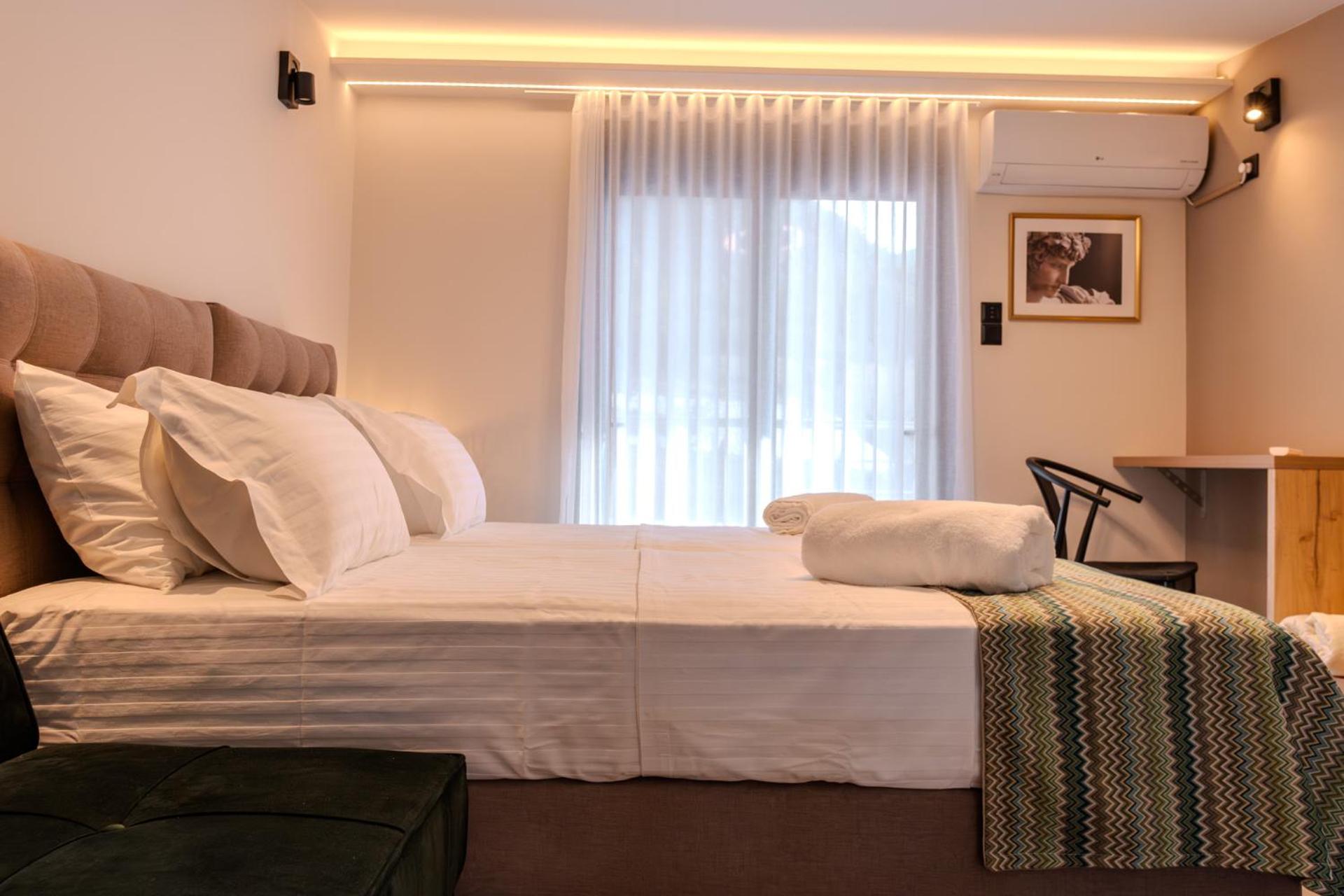 AELIA HORIZON VILLAS - Corinthia