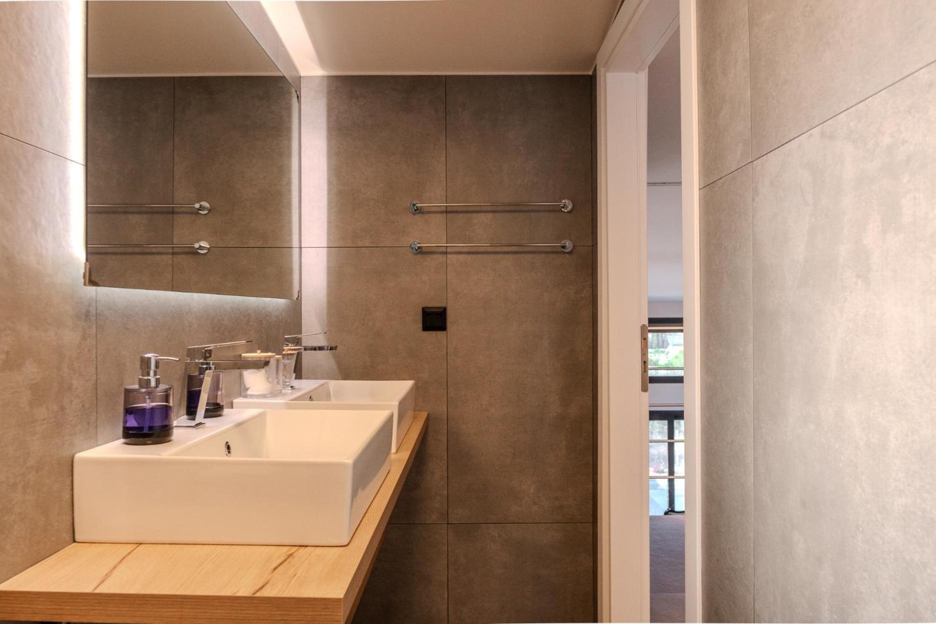 AELIA HORIZON VILLAS - Corinthia