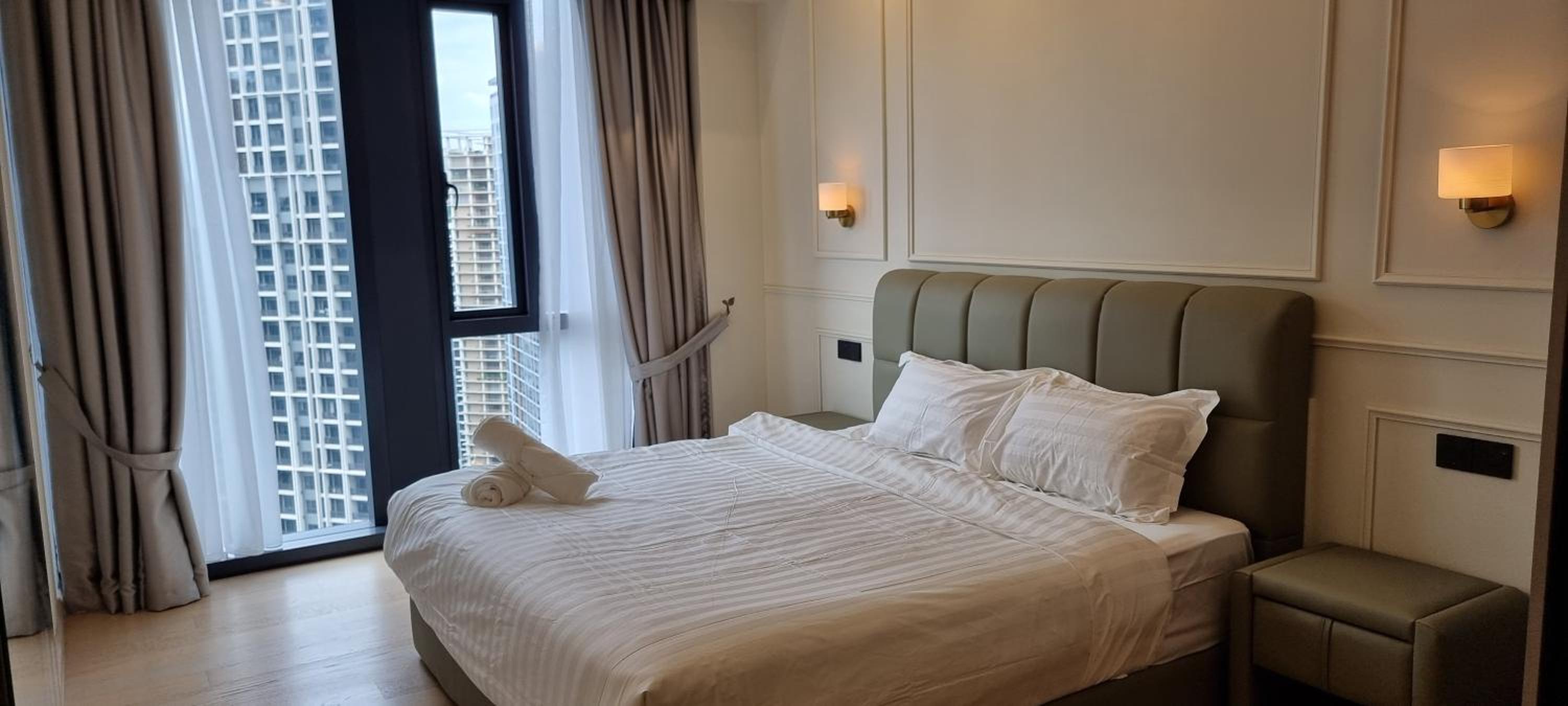 Star Superior KLCC Suite 4-5pax by LavishHome