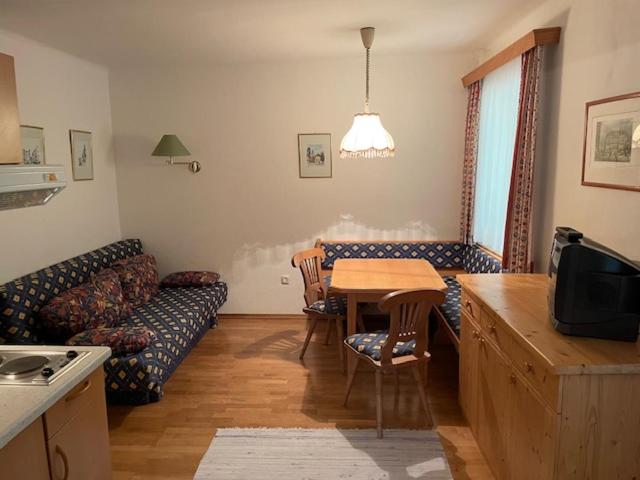 Ferienwohnungen Taverne