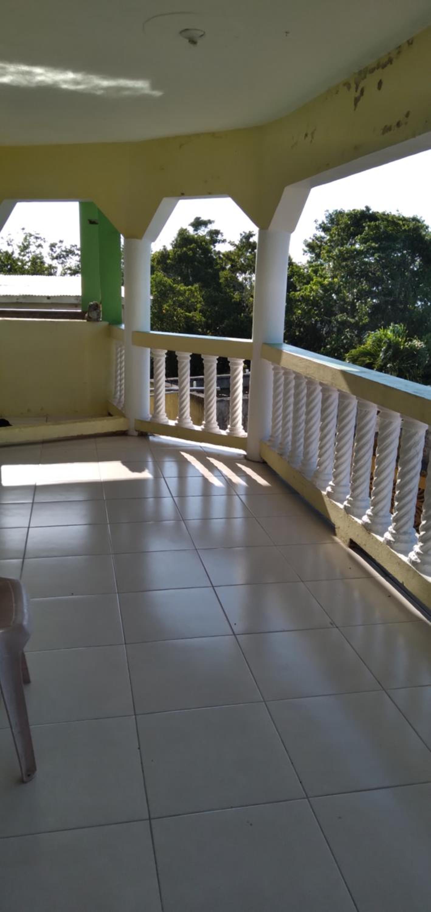 Countryside breezy lodging view 4