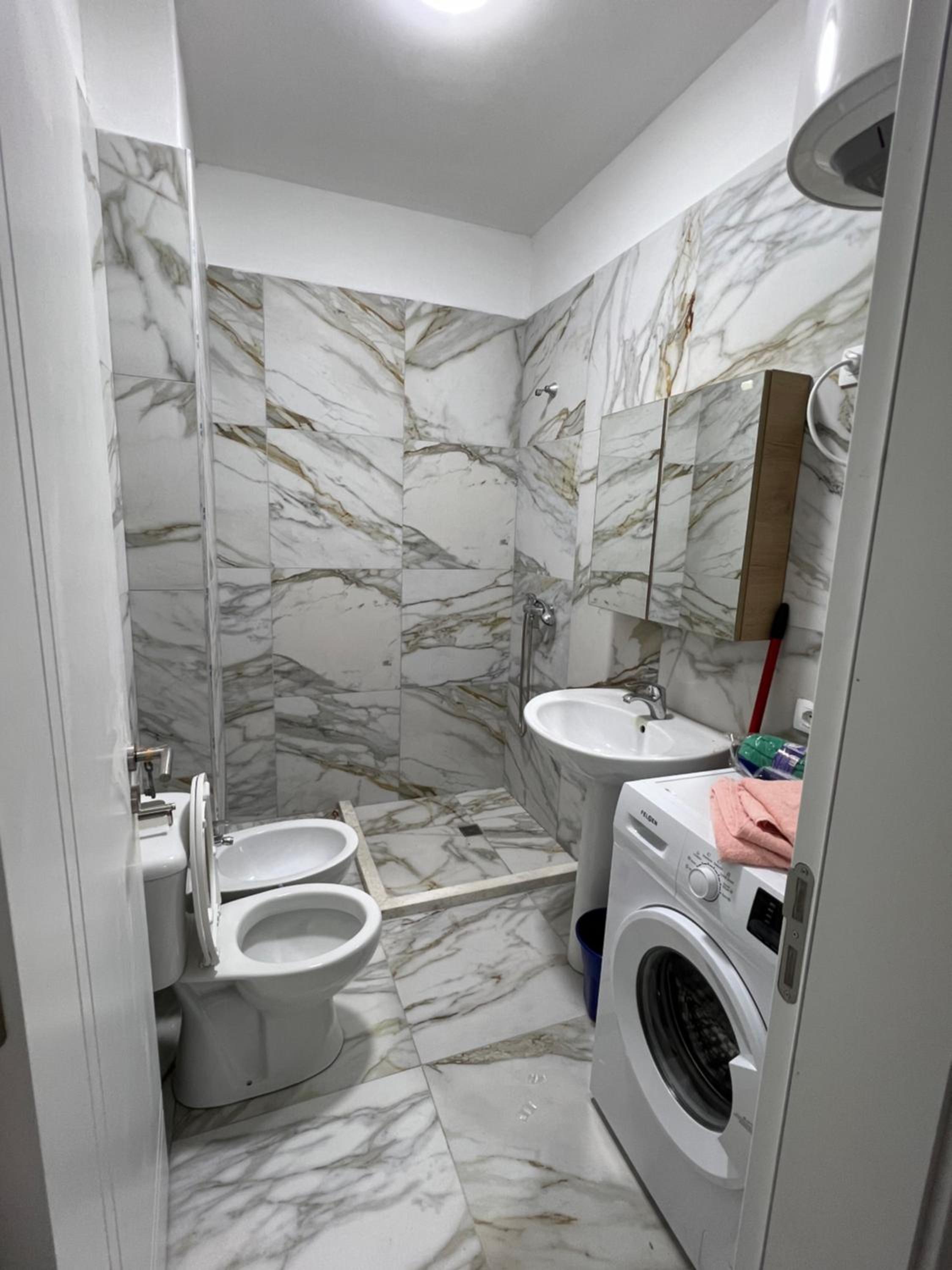 Apartments in Shengjin photo 2
