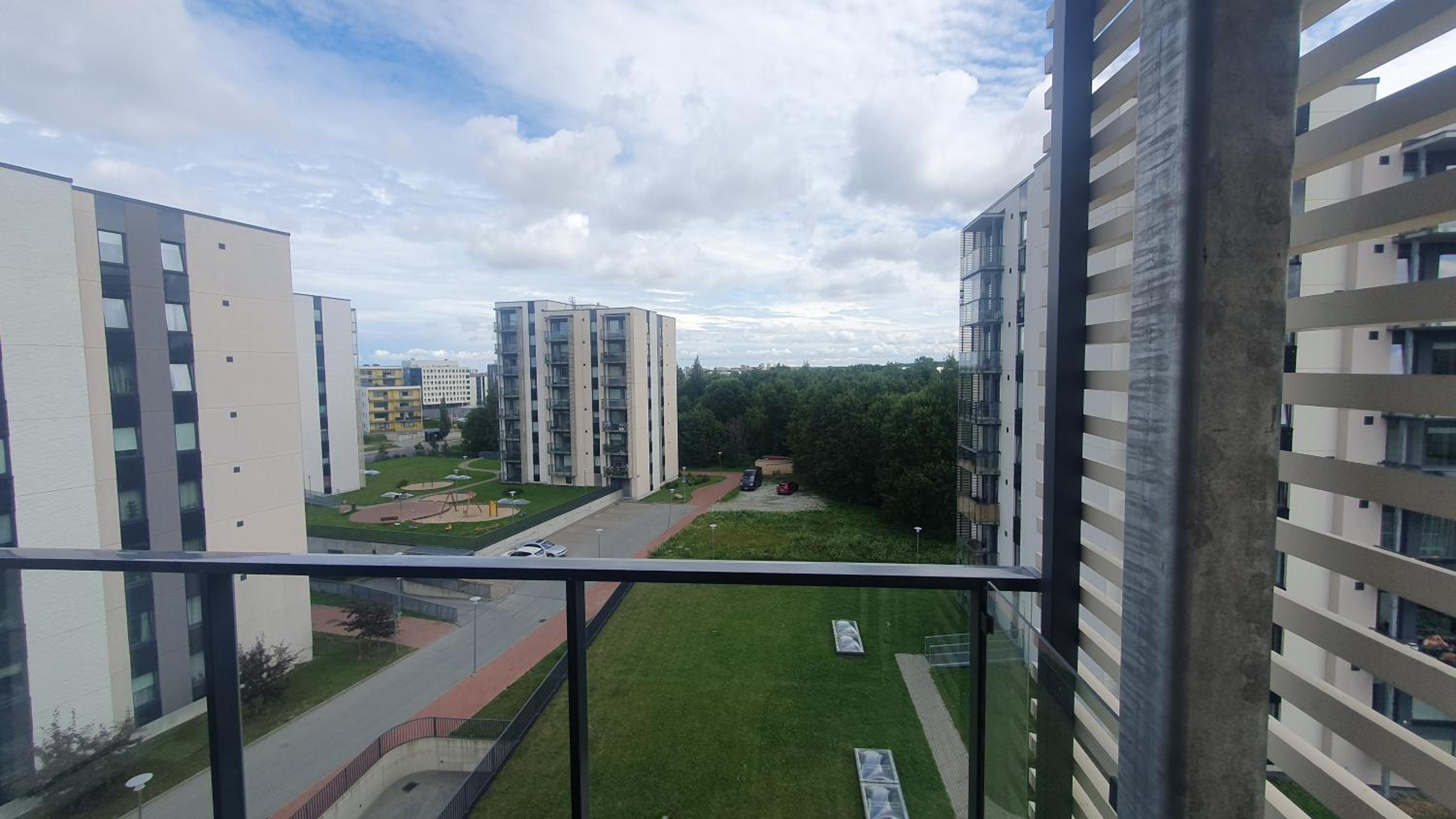 Heli apartment view 2