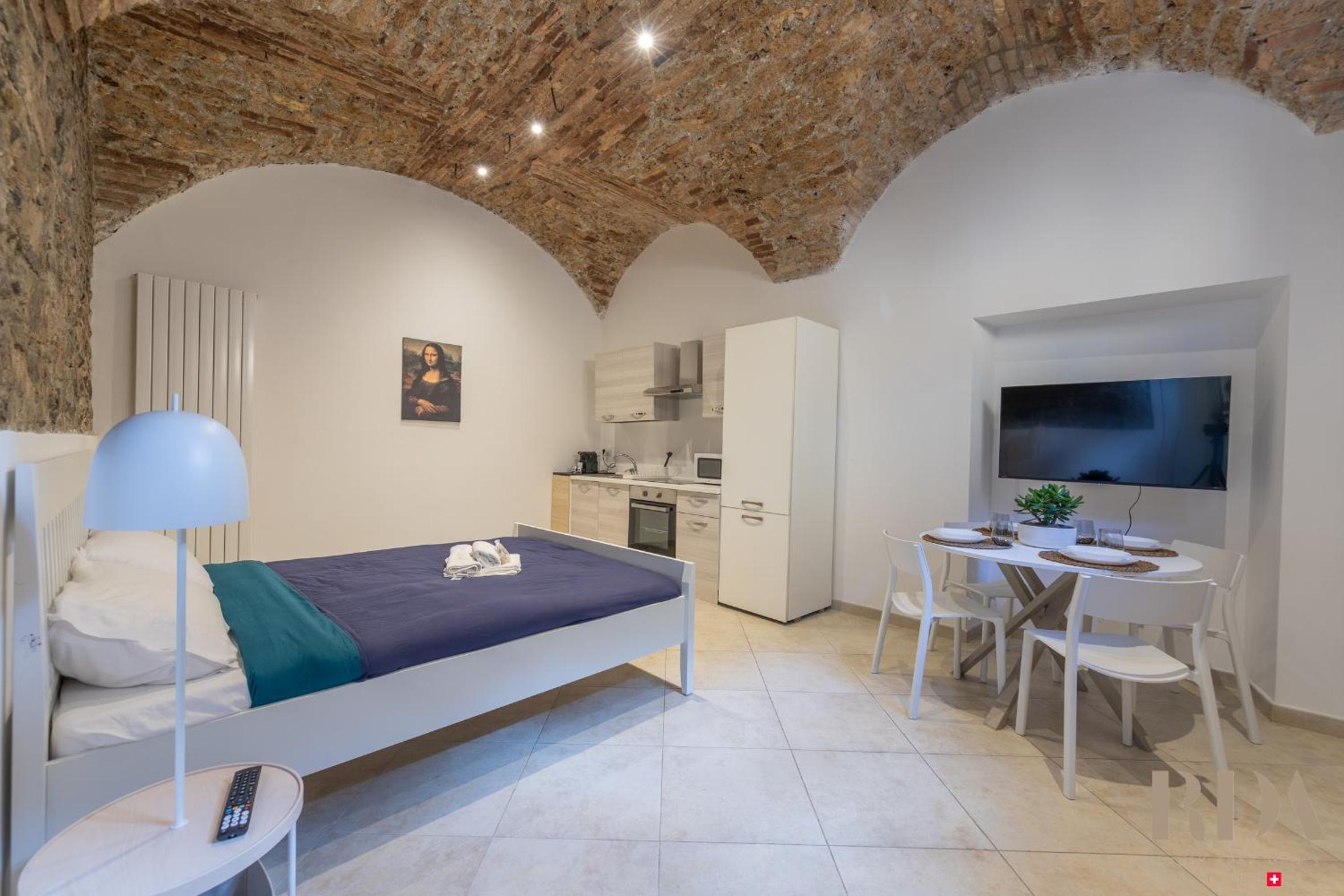 La Grotta 250m dal lago RDA Lux AP