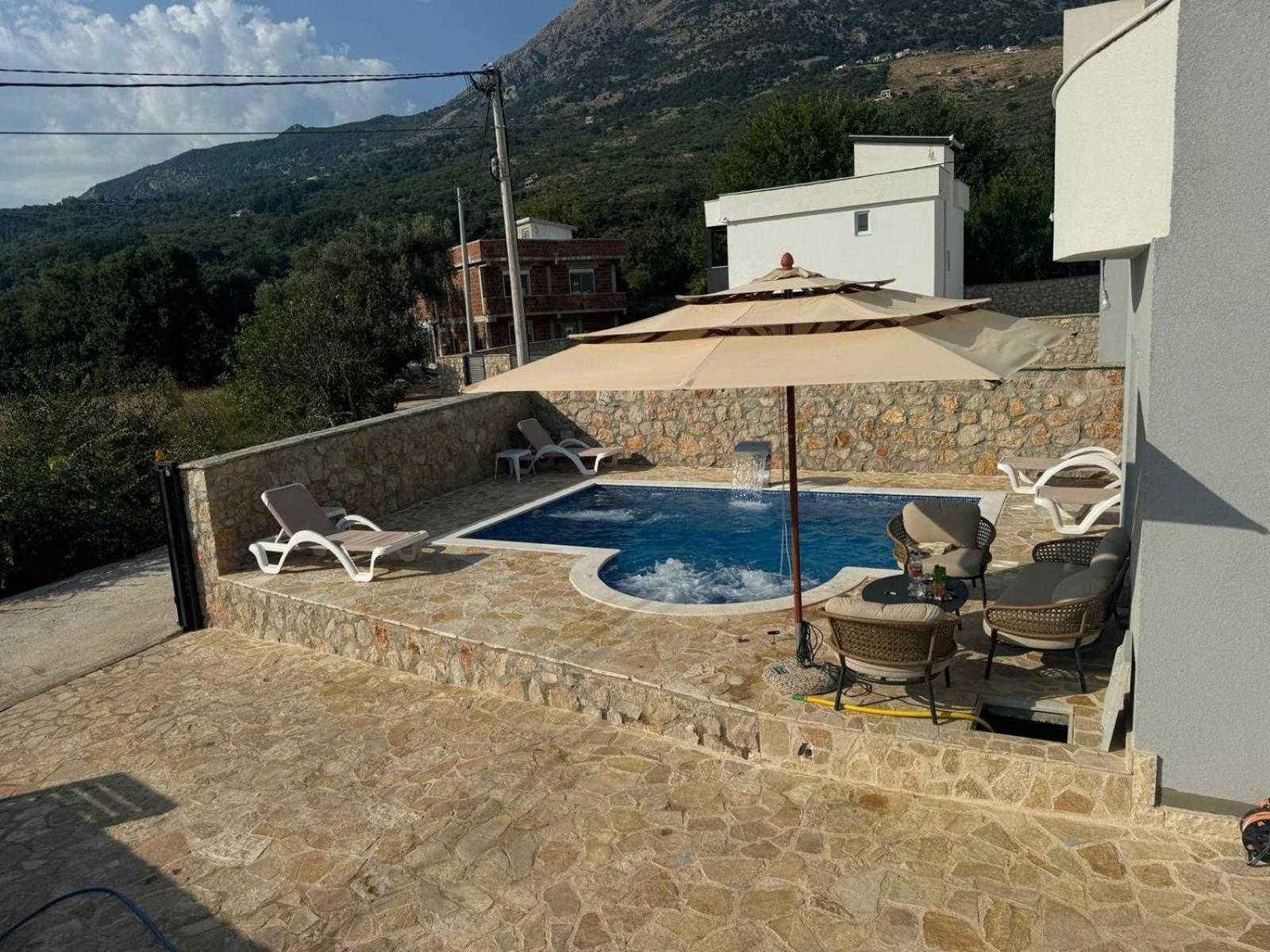 Villa SA view 2