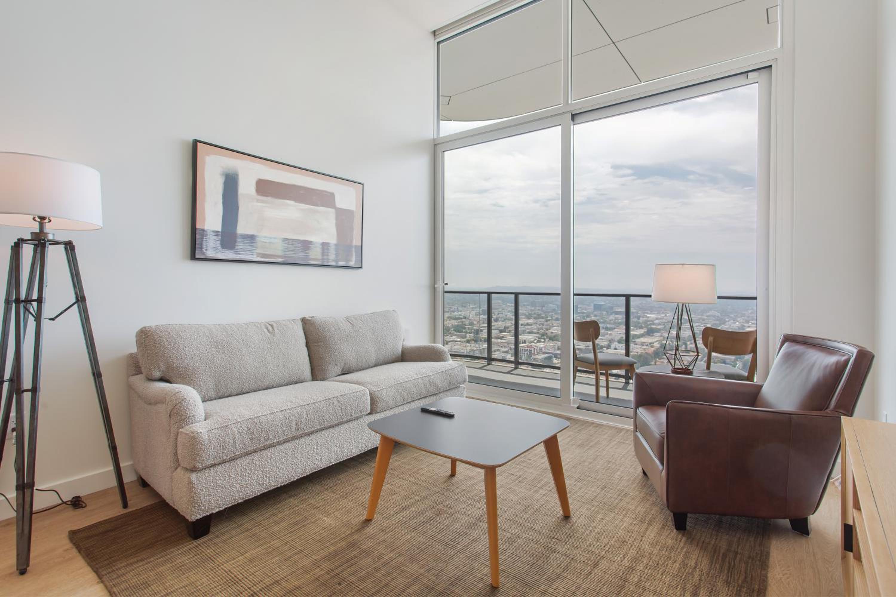 Luxury Penthouse with Stunning Views