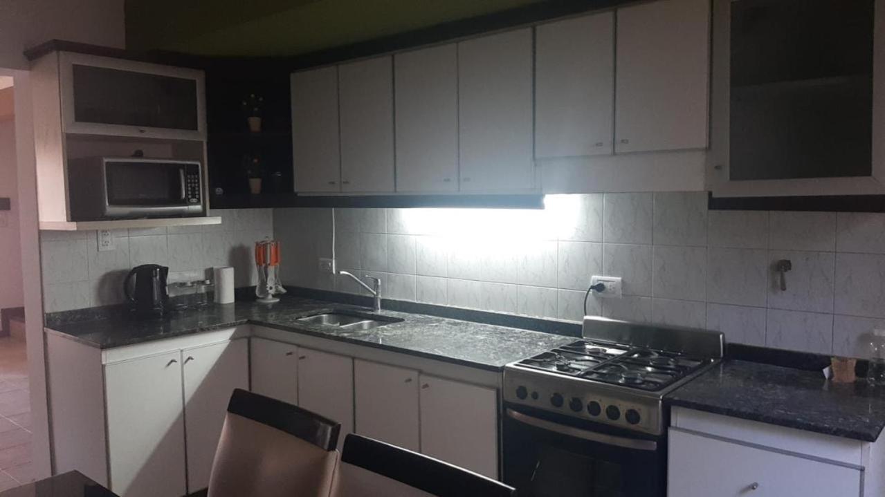 Duplex a metros del shopping