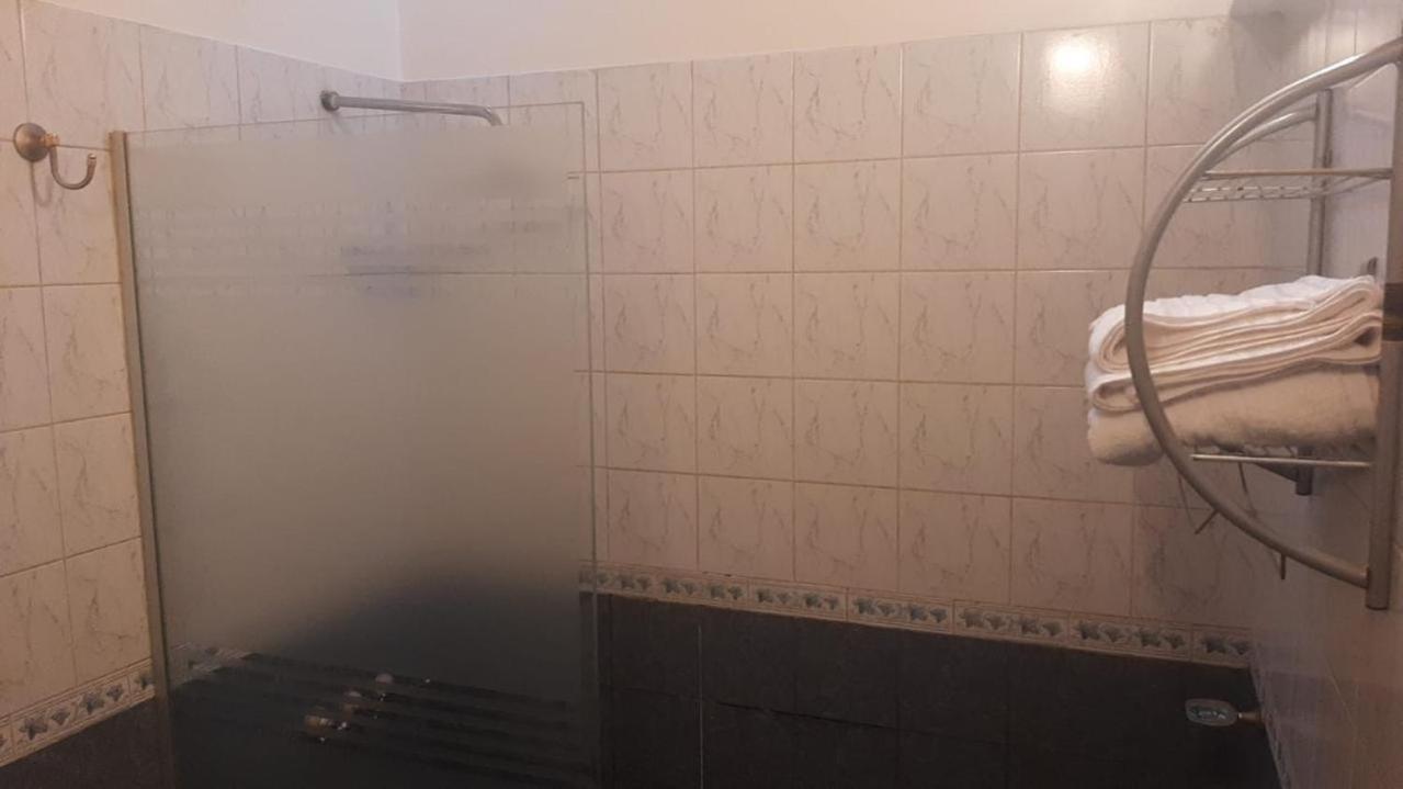 Duplex a metros del shopping