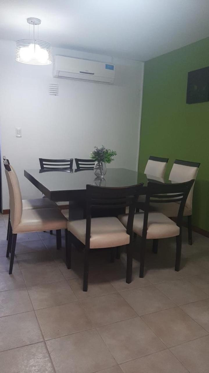 Duplex a metros del shopping