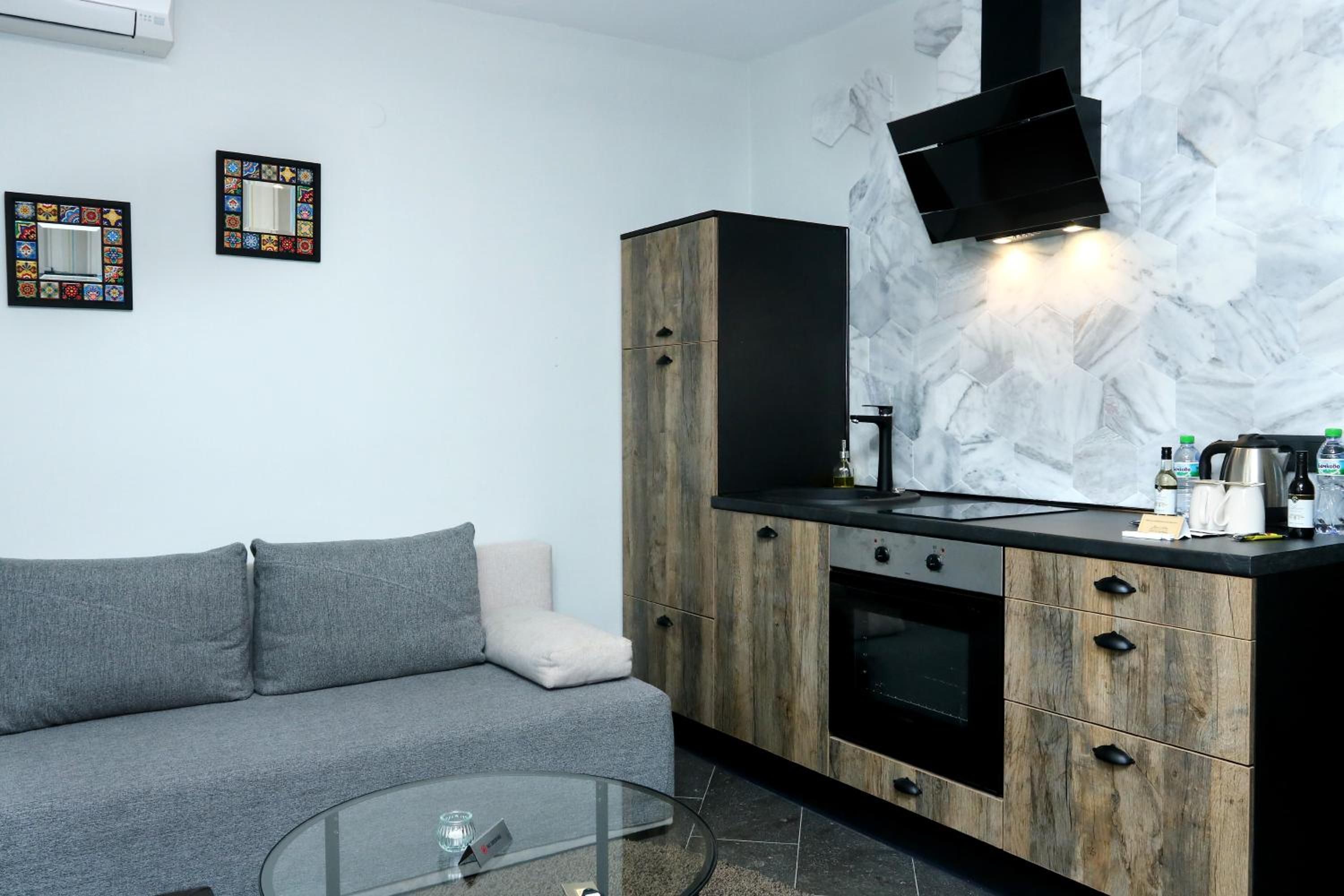 Mon Ami Apart in Studentski Grad Area
