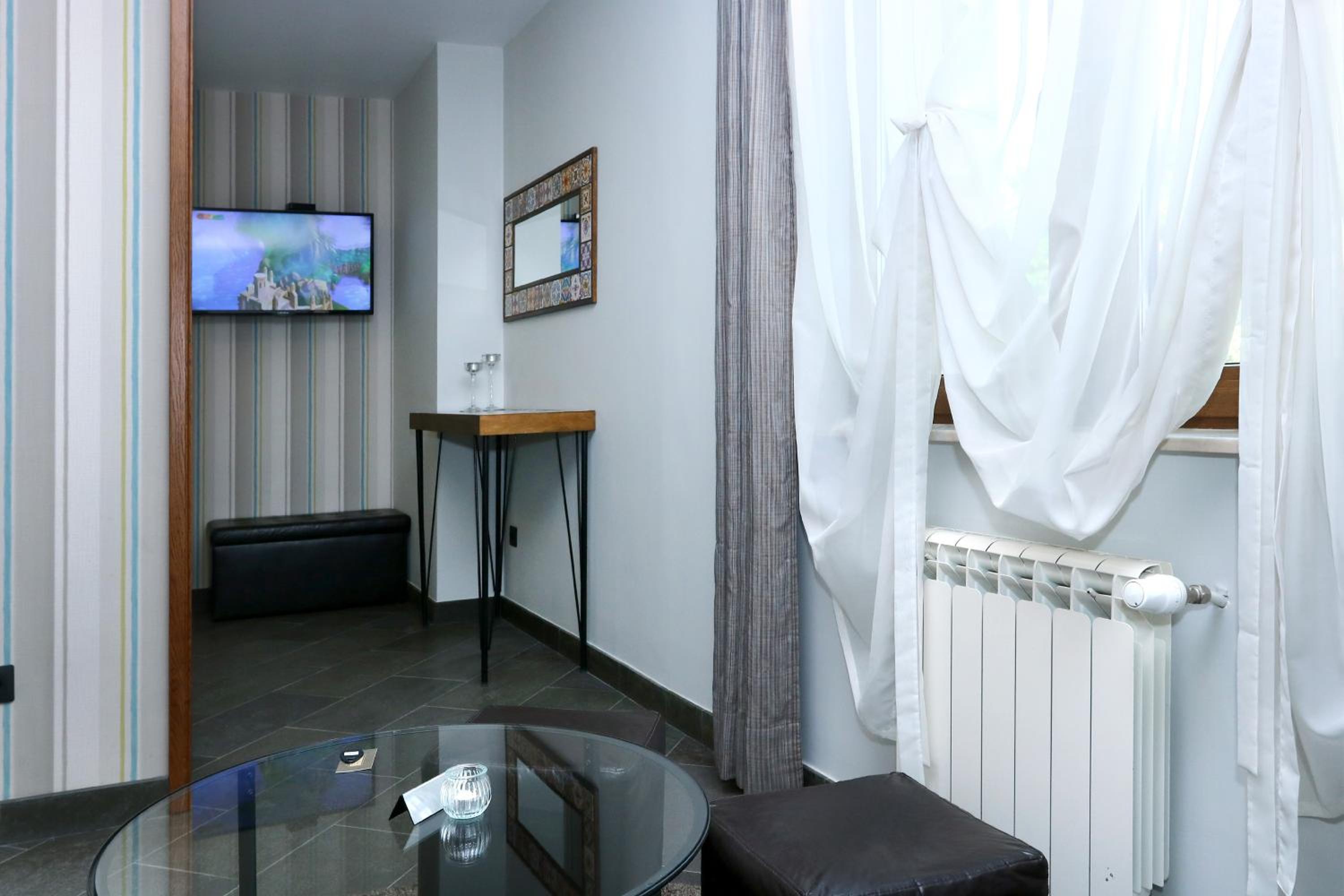 Mon Ami Apart in Studentski Grad Area