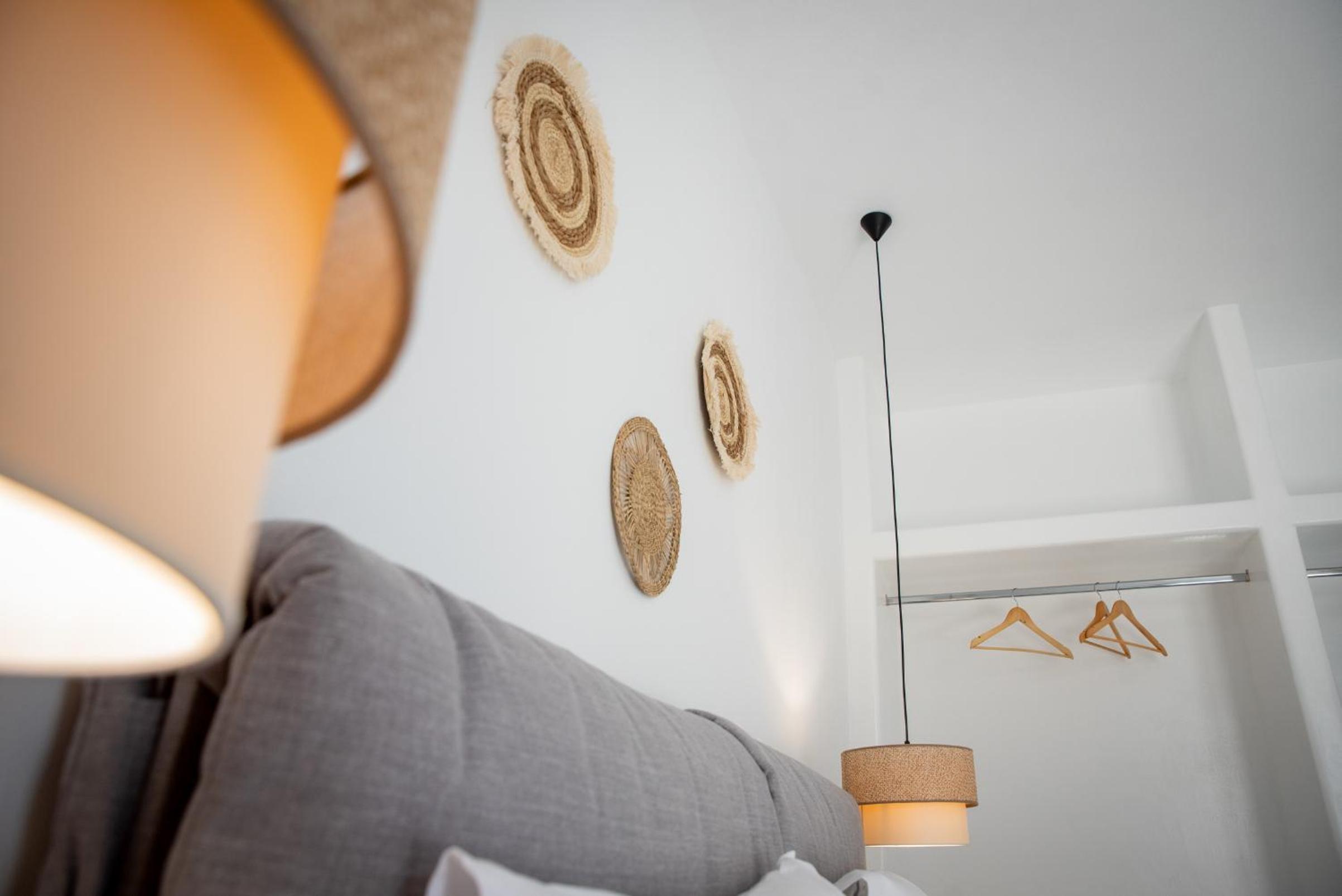 Grey Comfort photo 2