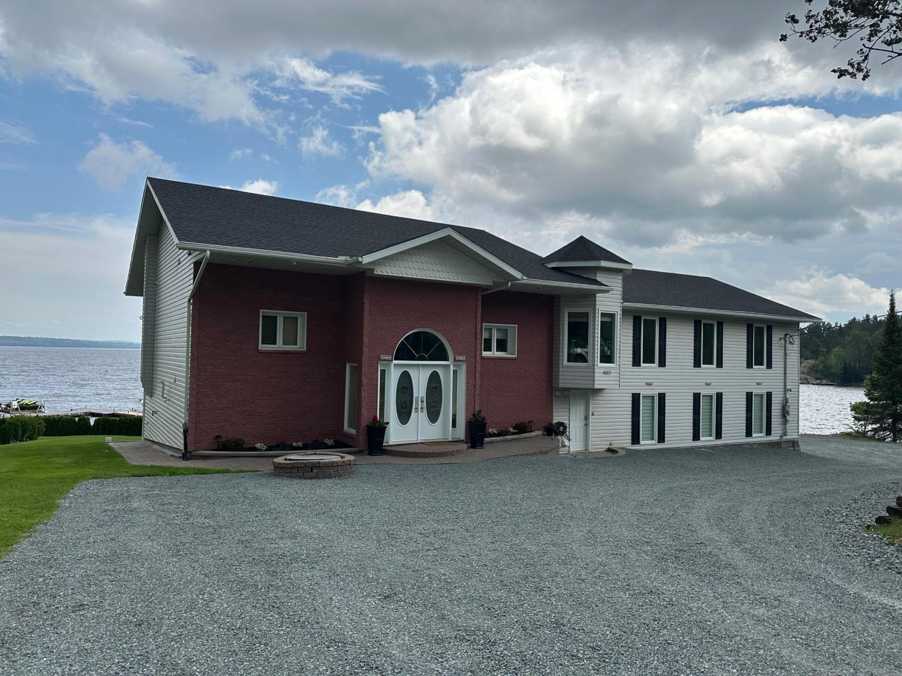 Haileybury Lakehouse