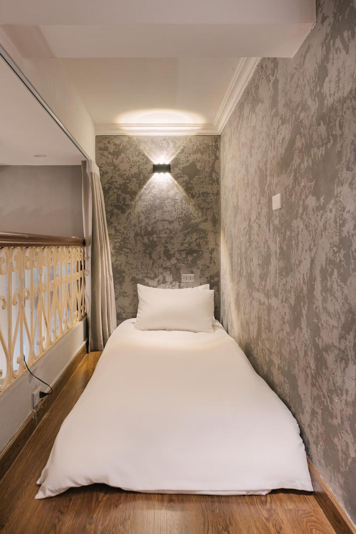 Orchid Duplex-Best Location-1min to Hoan Kiem Lake-Home Cinema