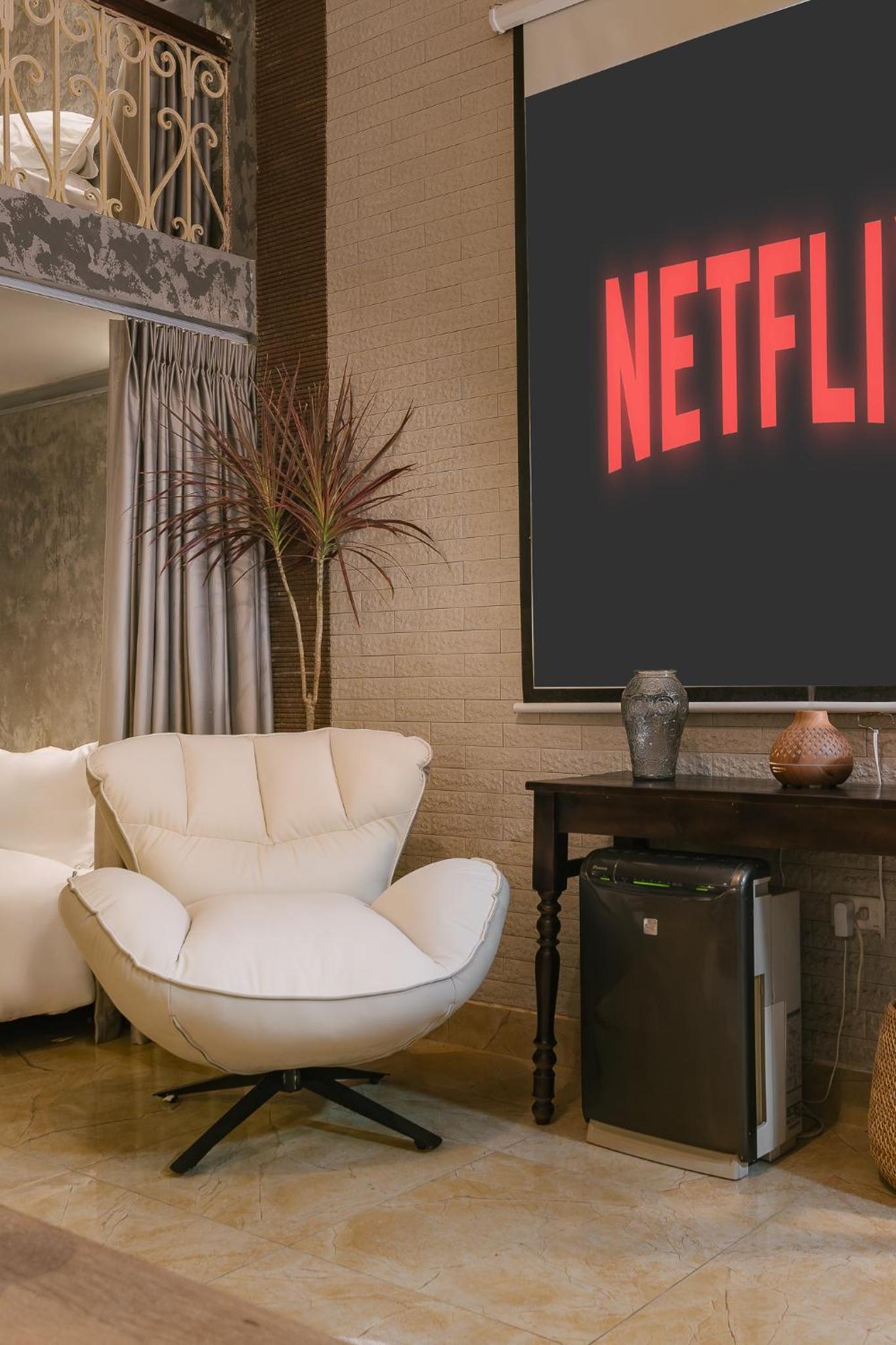 Orchid Duplex-Best Location-1min to Hoan Kiem Lake-Home Cinema