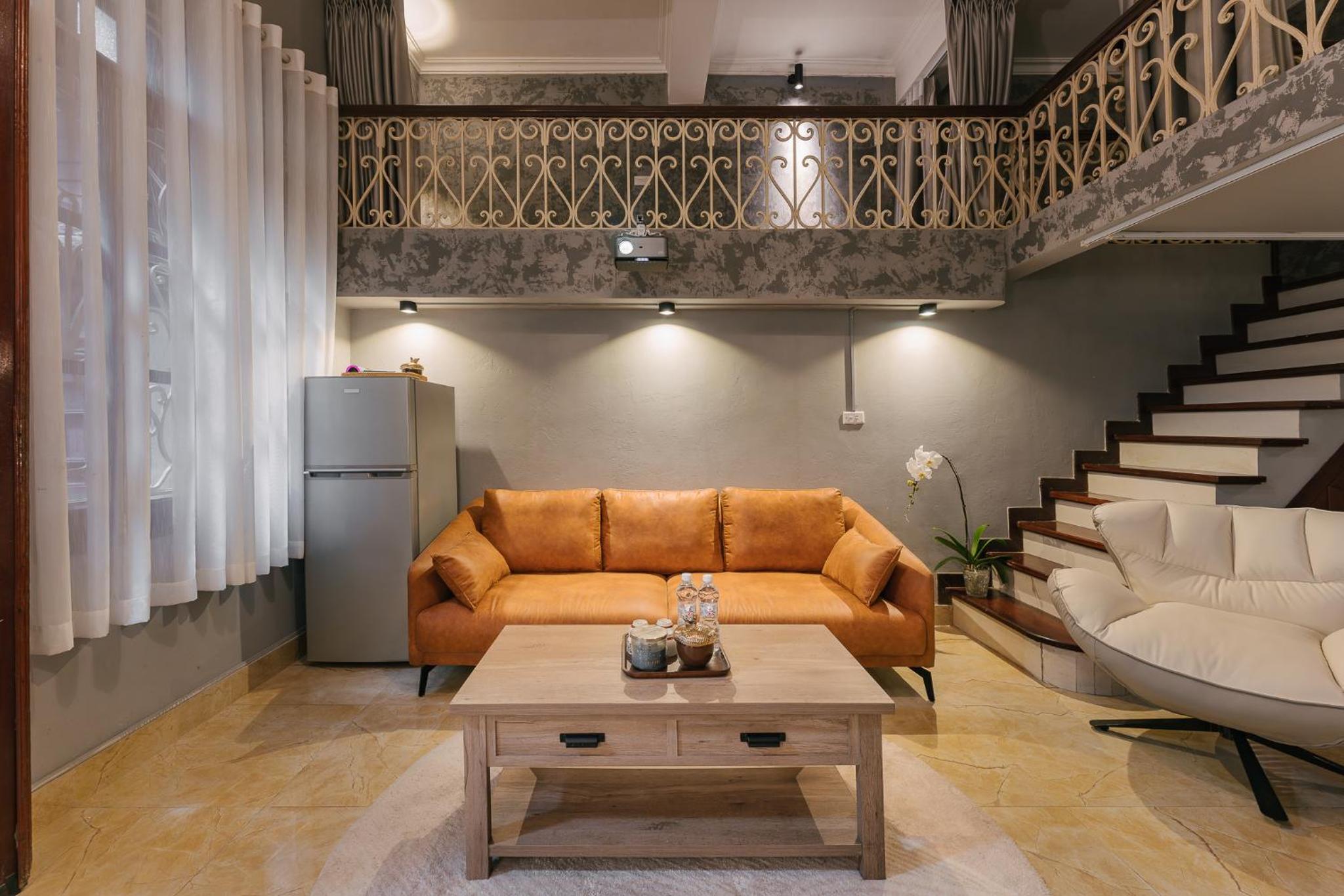 Orchid Duplex-Best Location-1min to Hoan Kiem Lake-Home Cinema