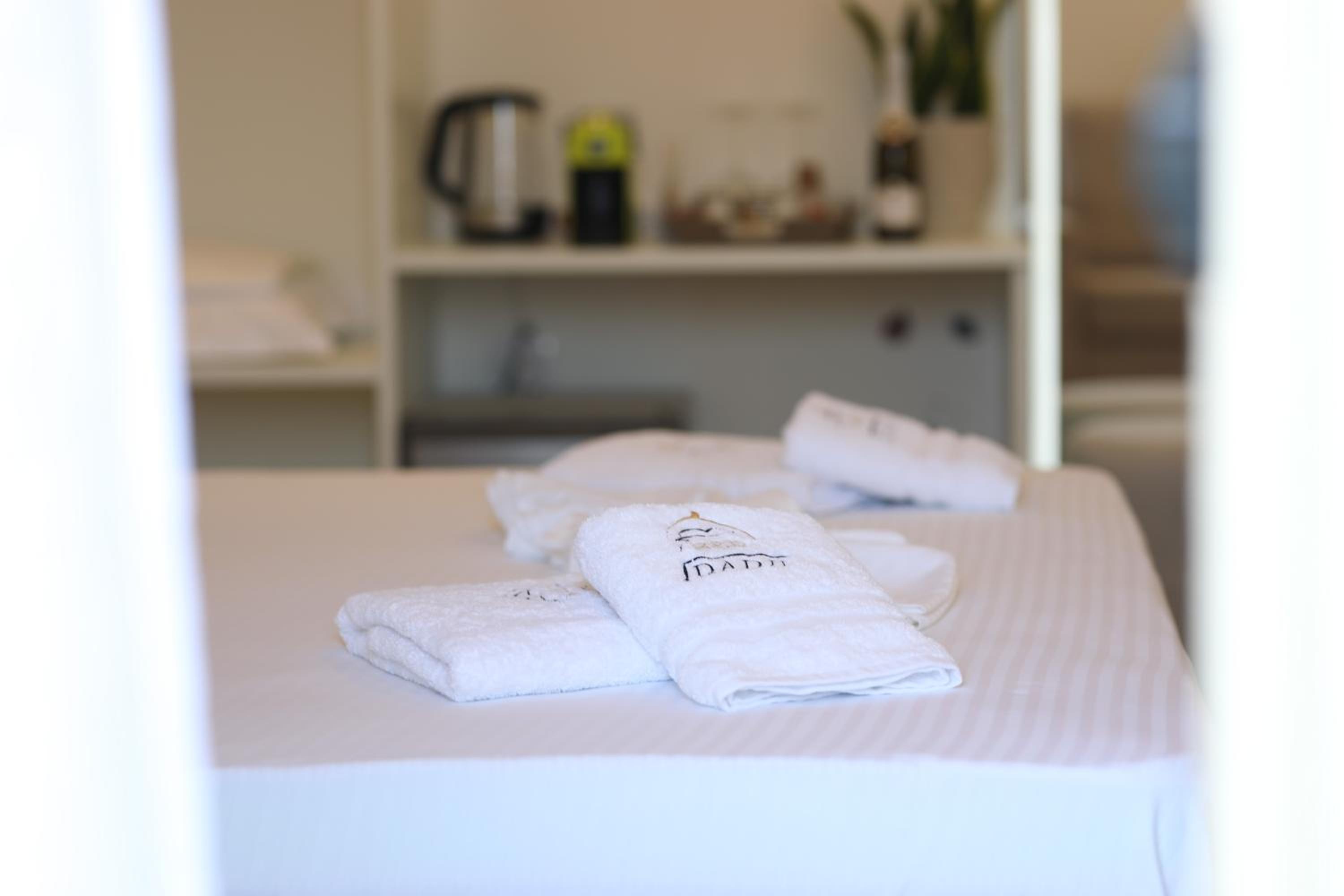 Dadu Rooms