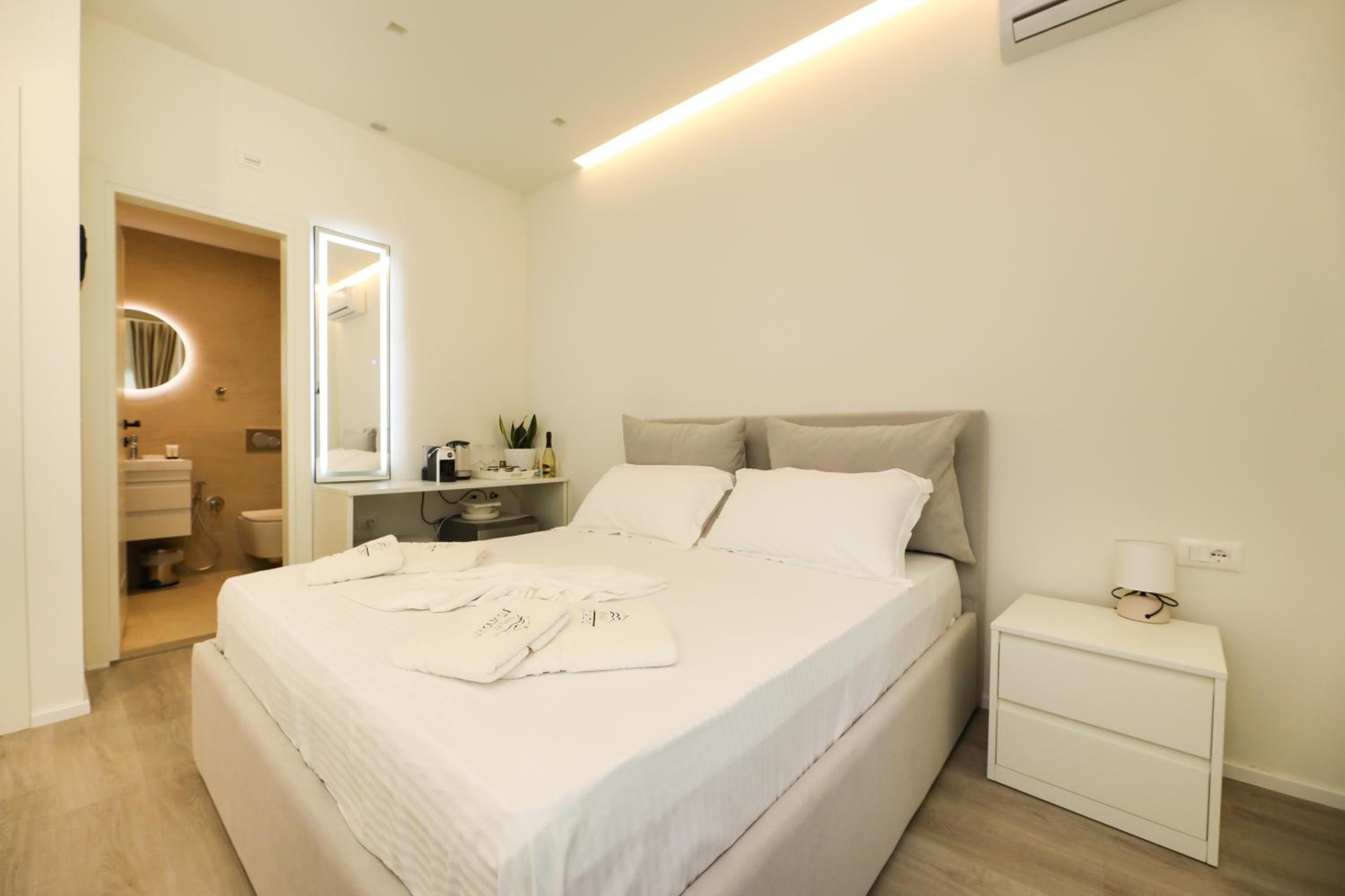 Dadu Rooms