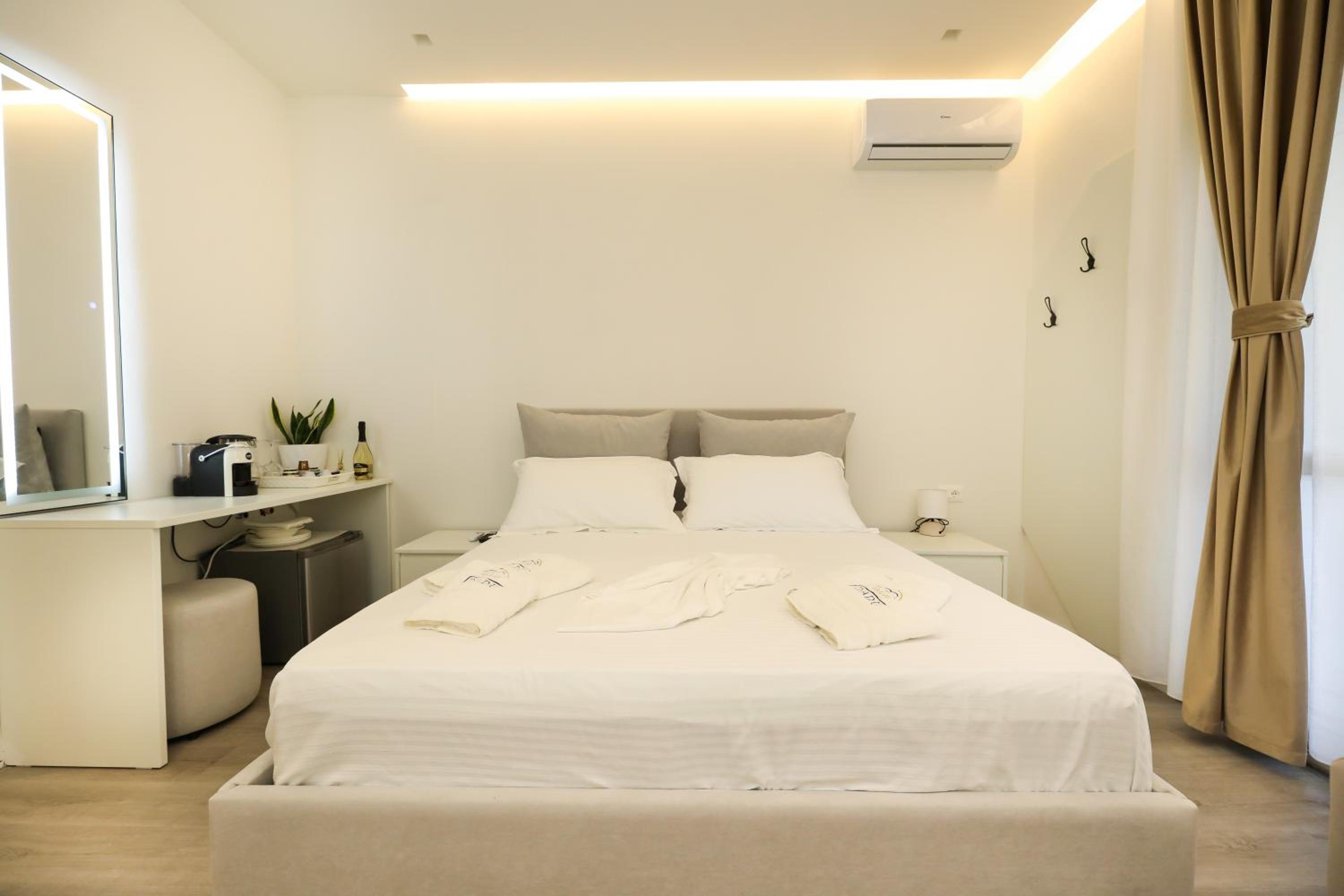 Dadu Rooms