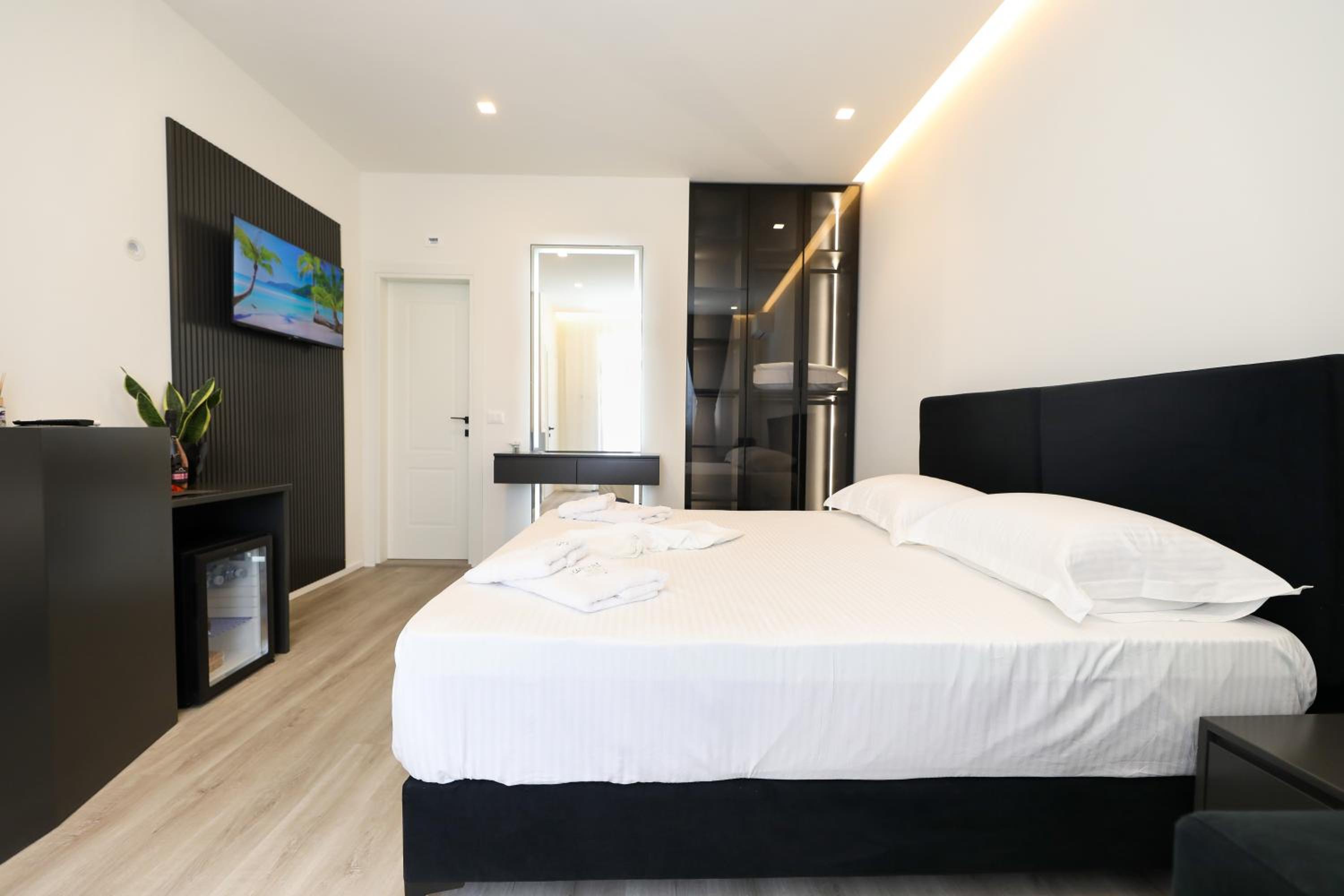 Dadu Rooms