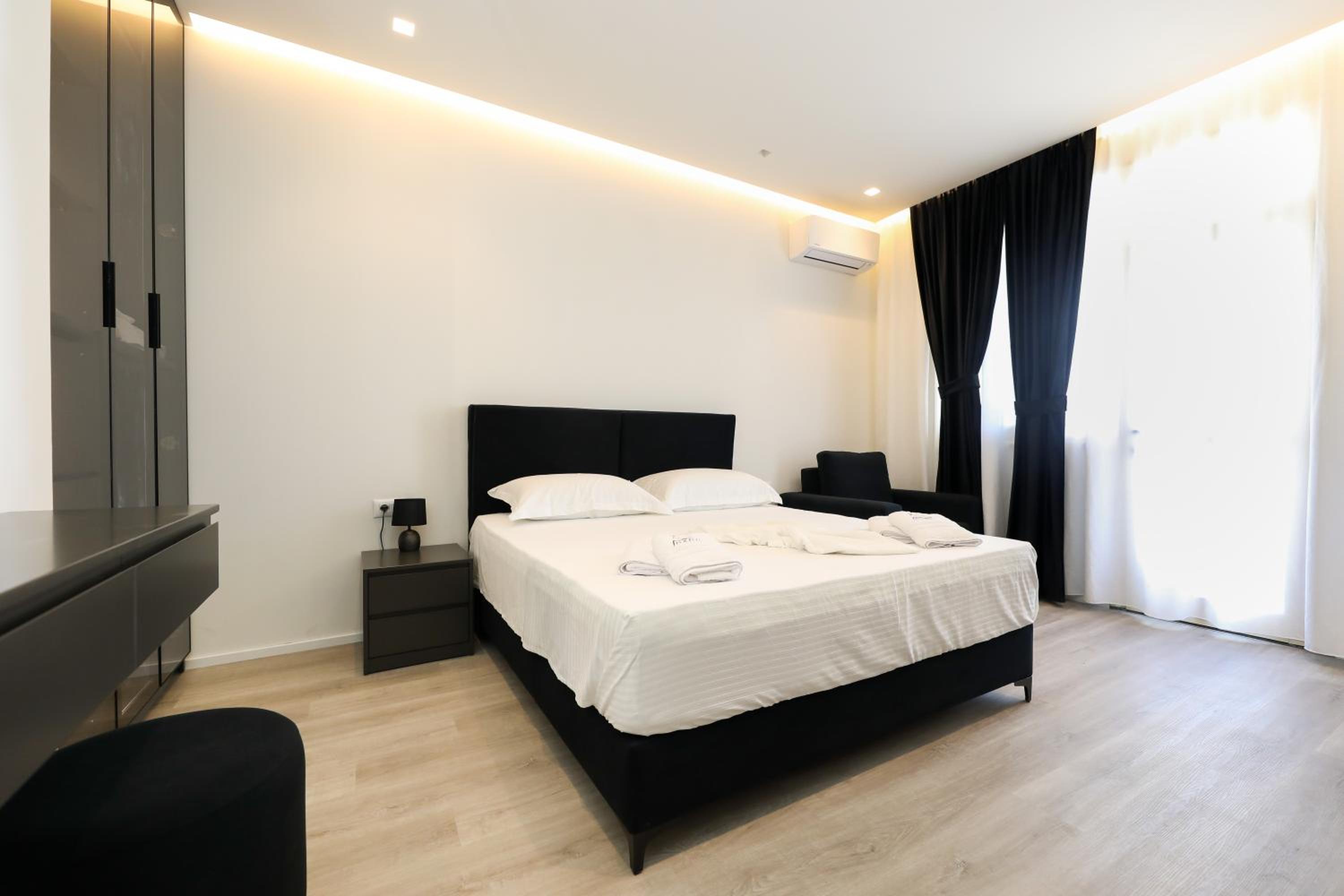 Dadu Rooms