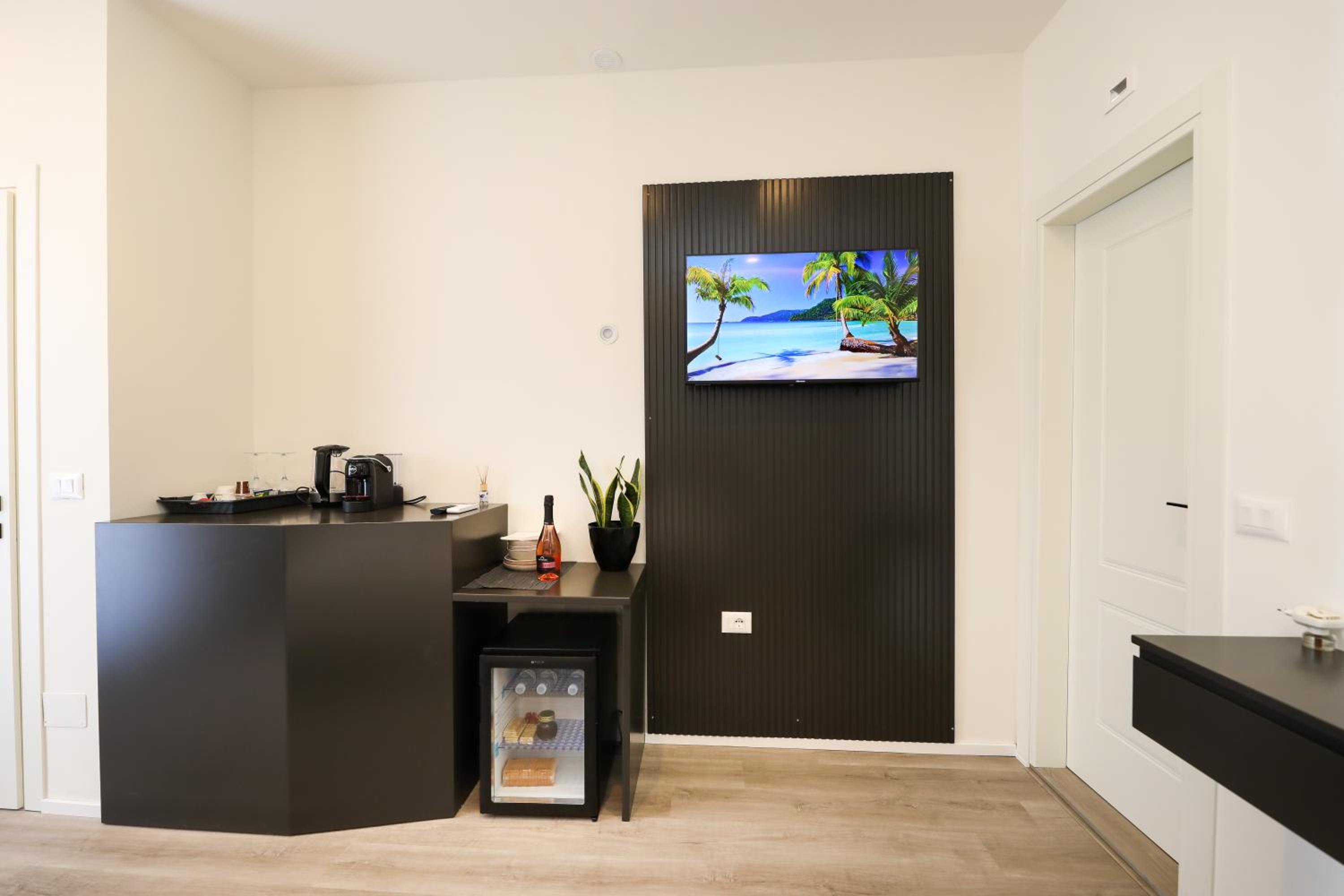 Dadu Rooms