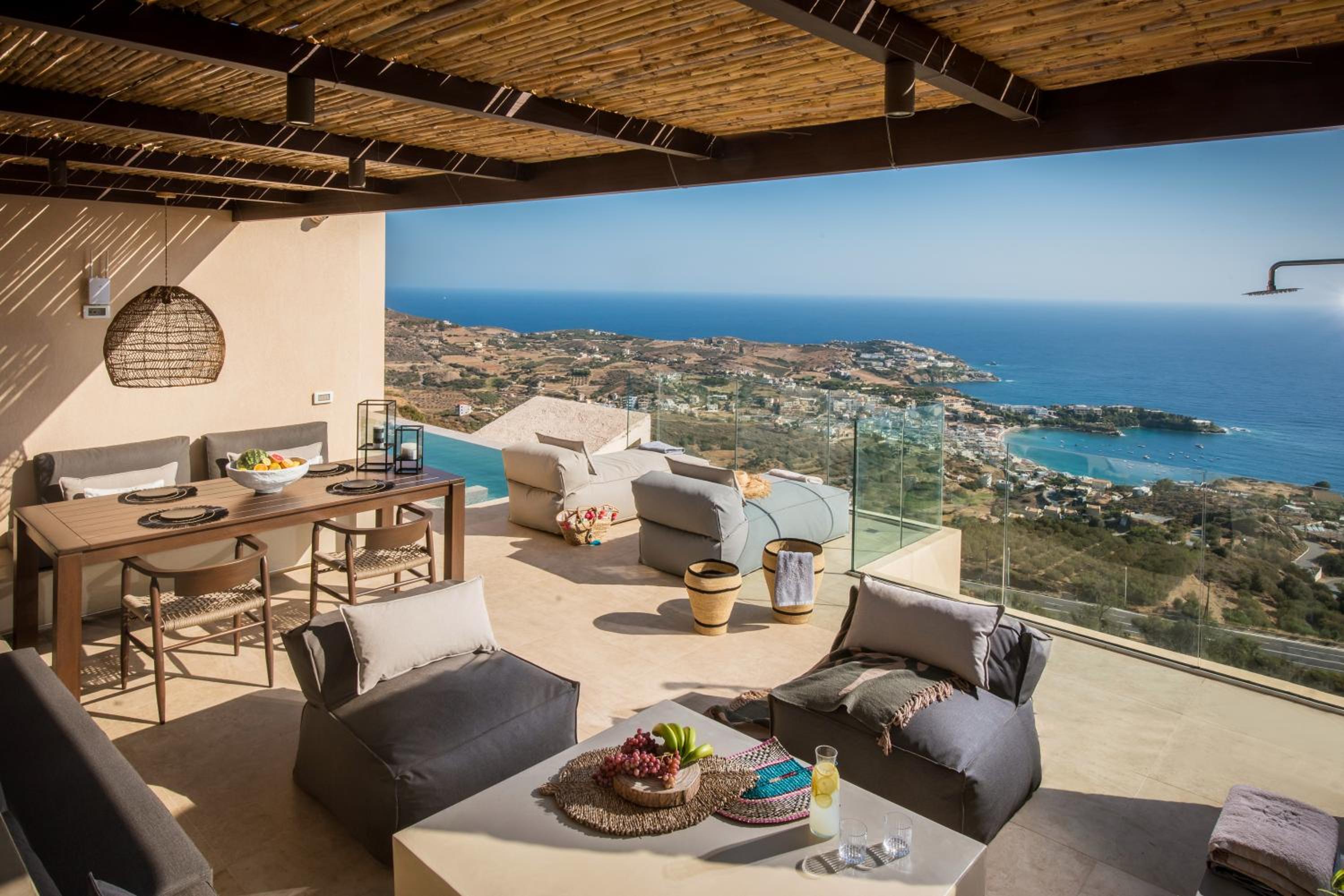 Villa Helios - Elevate your Senses photo 3