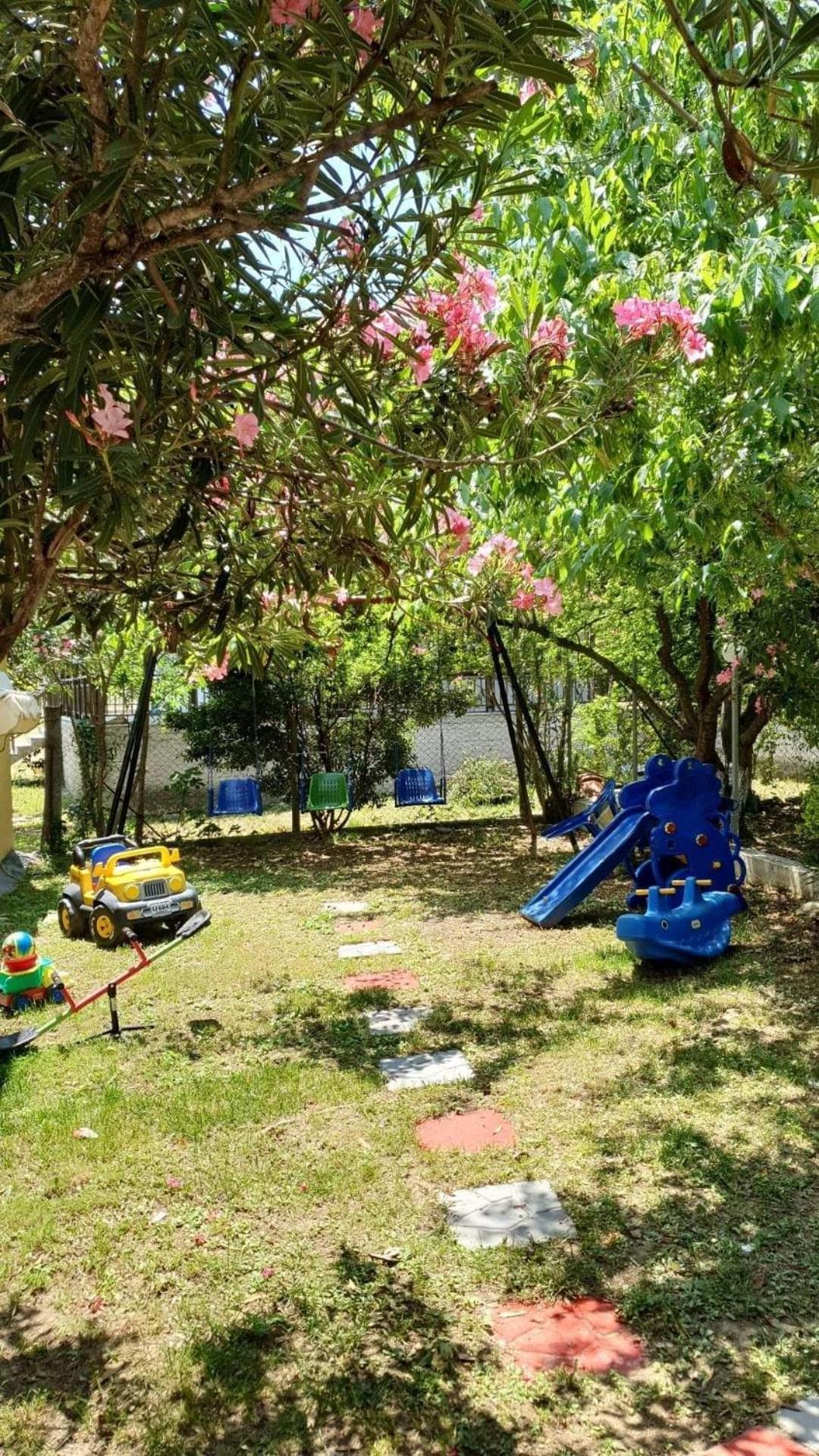 Sakis apartments