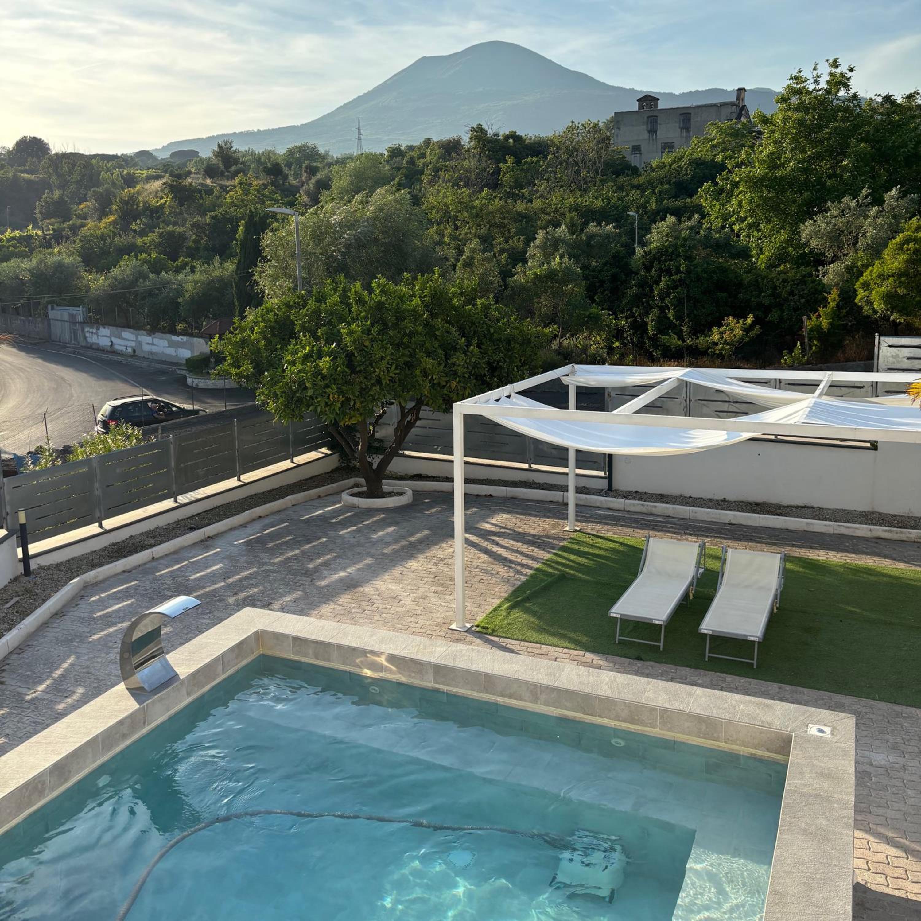 Villa Manzo relais -Pompei Vesuvius view 4